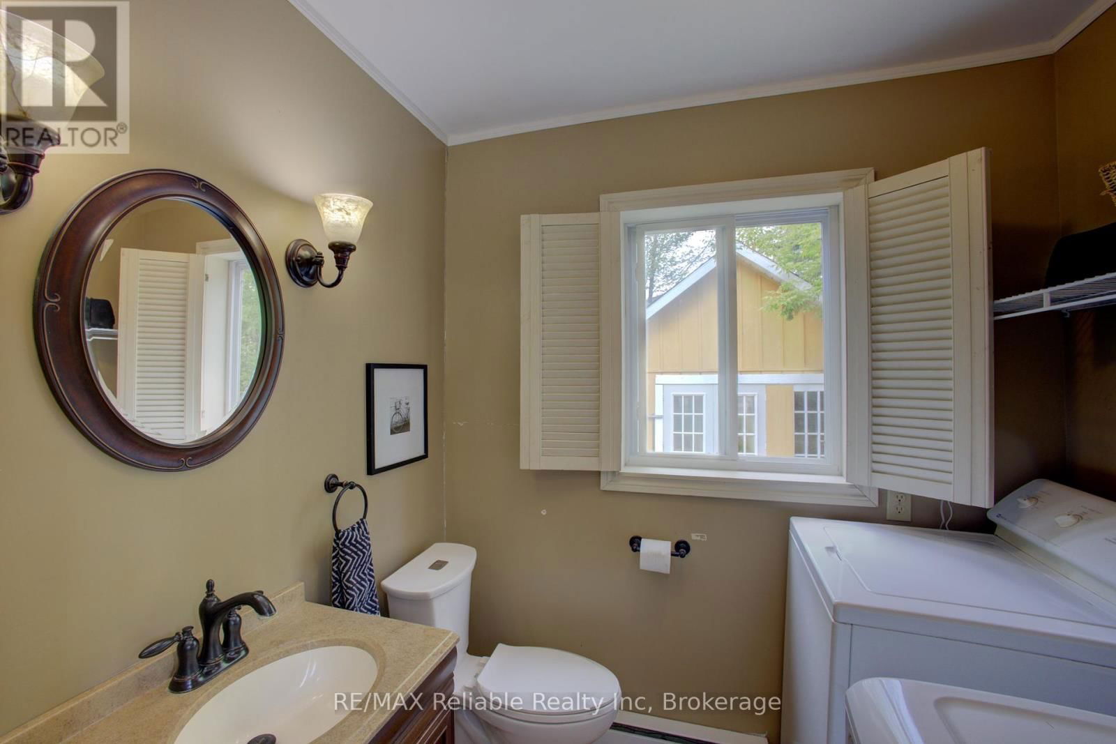 31 SPARLING STREET Image 24