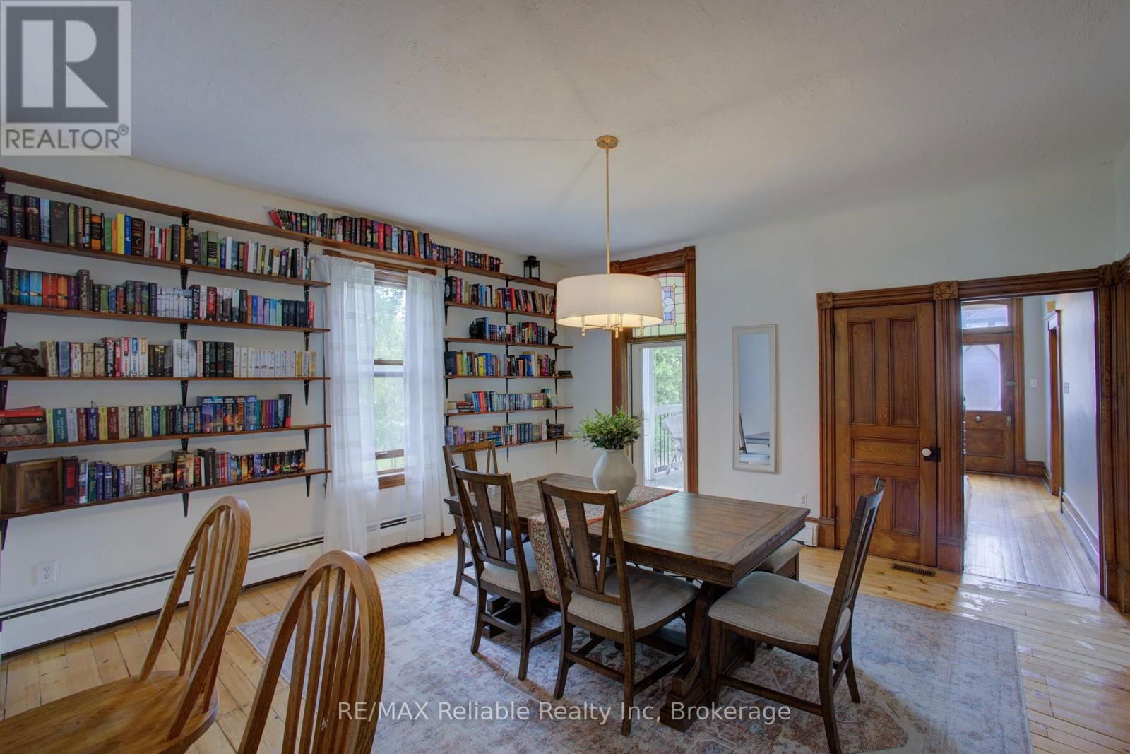 31 SPARLING STREET Image 8