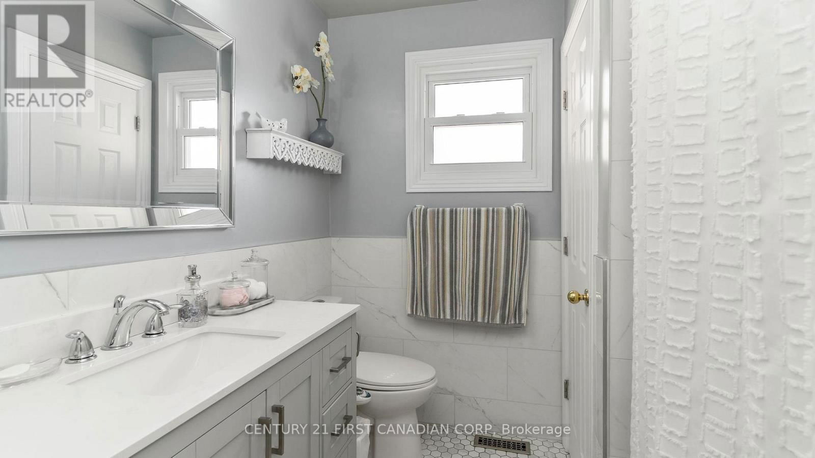 100 JOSSELYN DRIVE Image 18