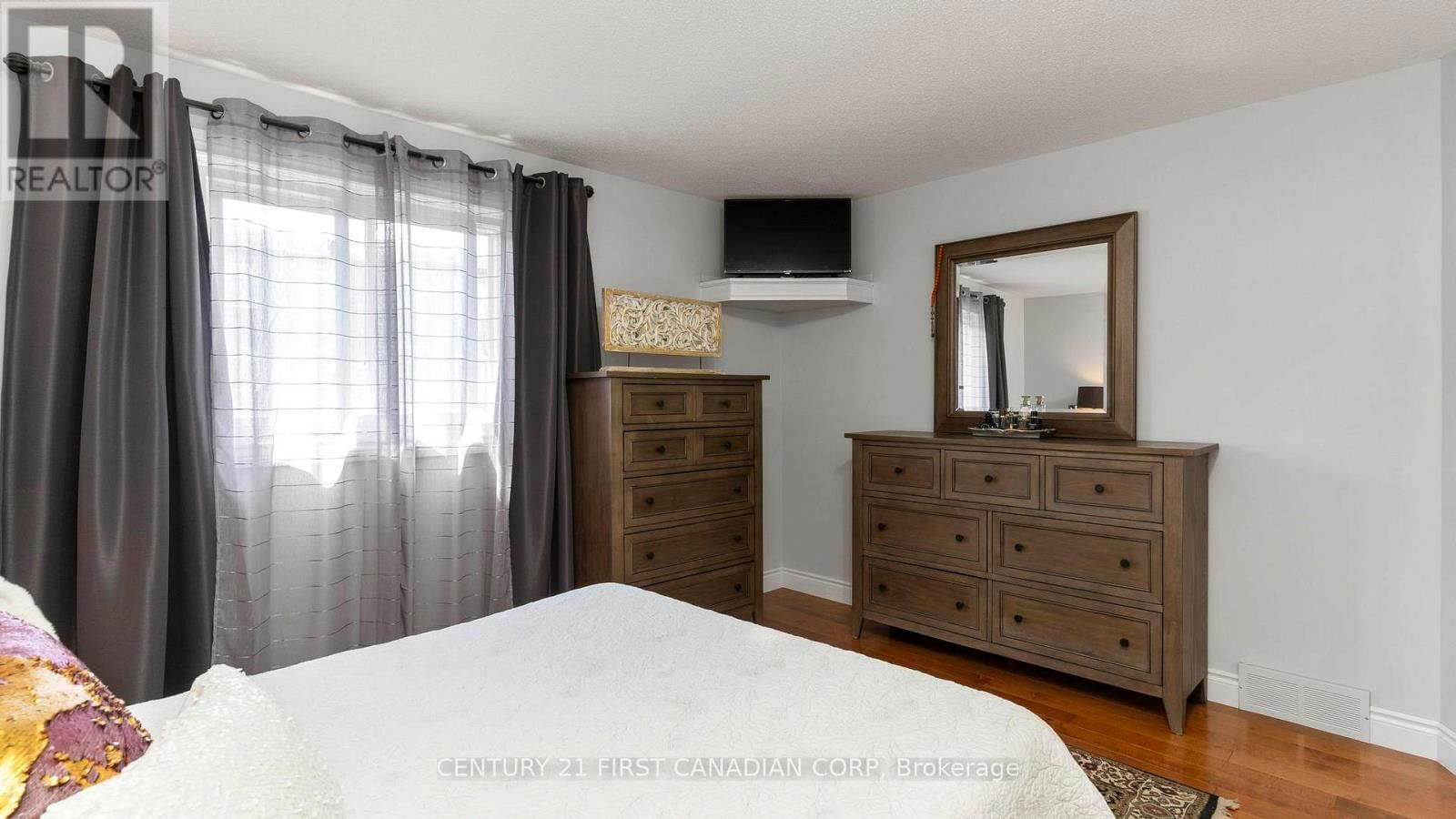100 JOSSELYN DRIVE Image 20
