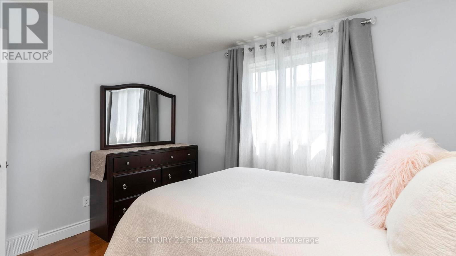 100 JOSSELYN DRIVE Image 22