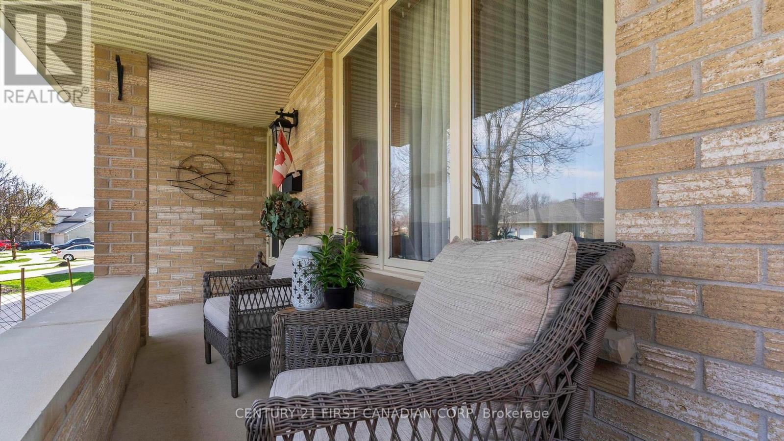 100 JOSSELYN DRIVE Image 4