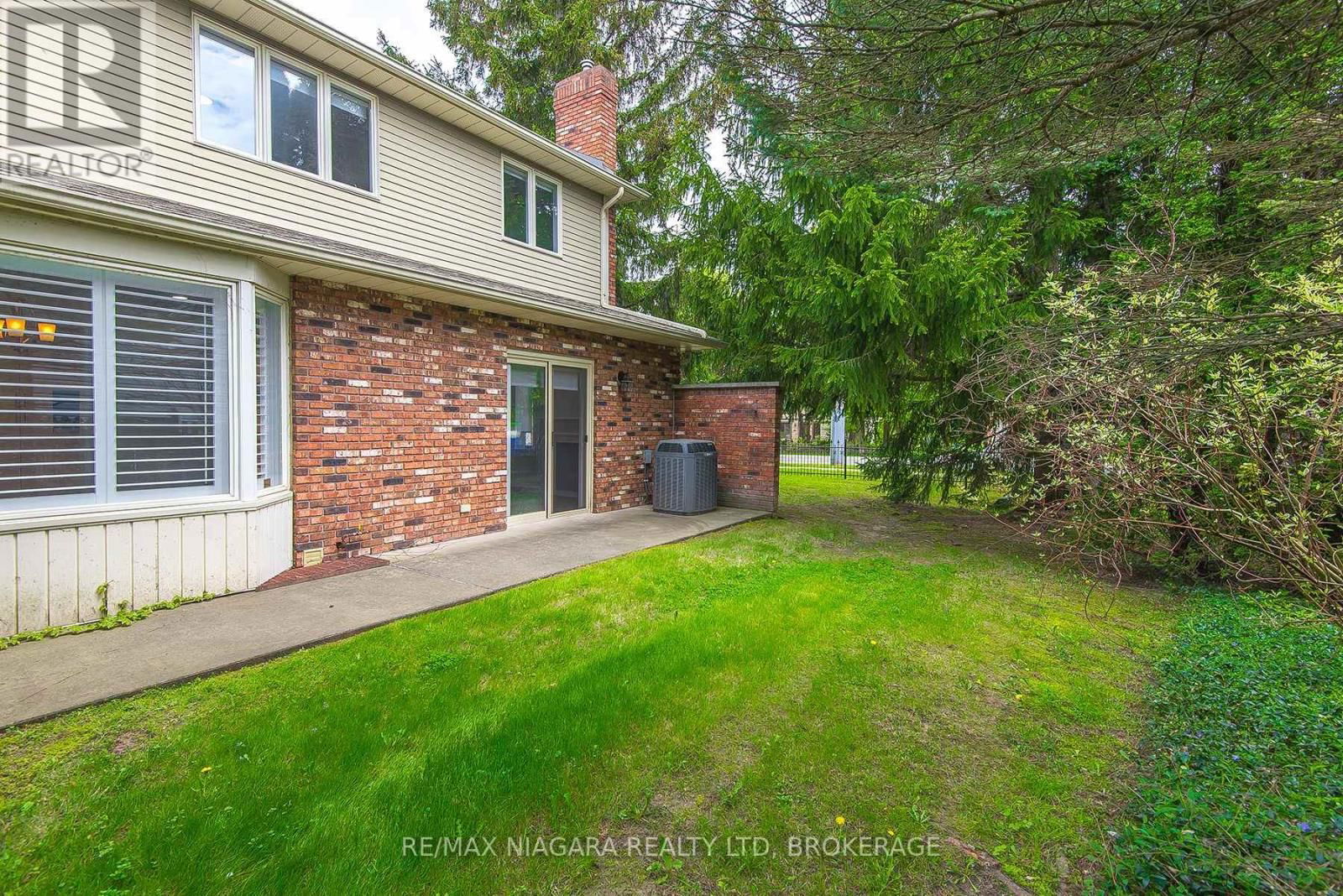 1 - 1616 PELHAM STREET Image 5
