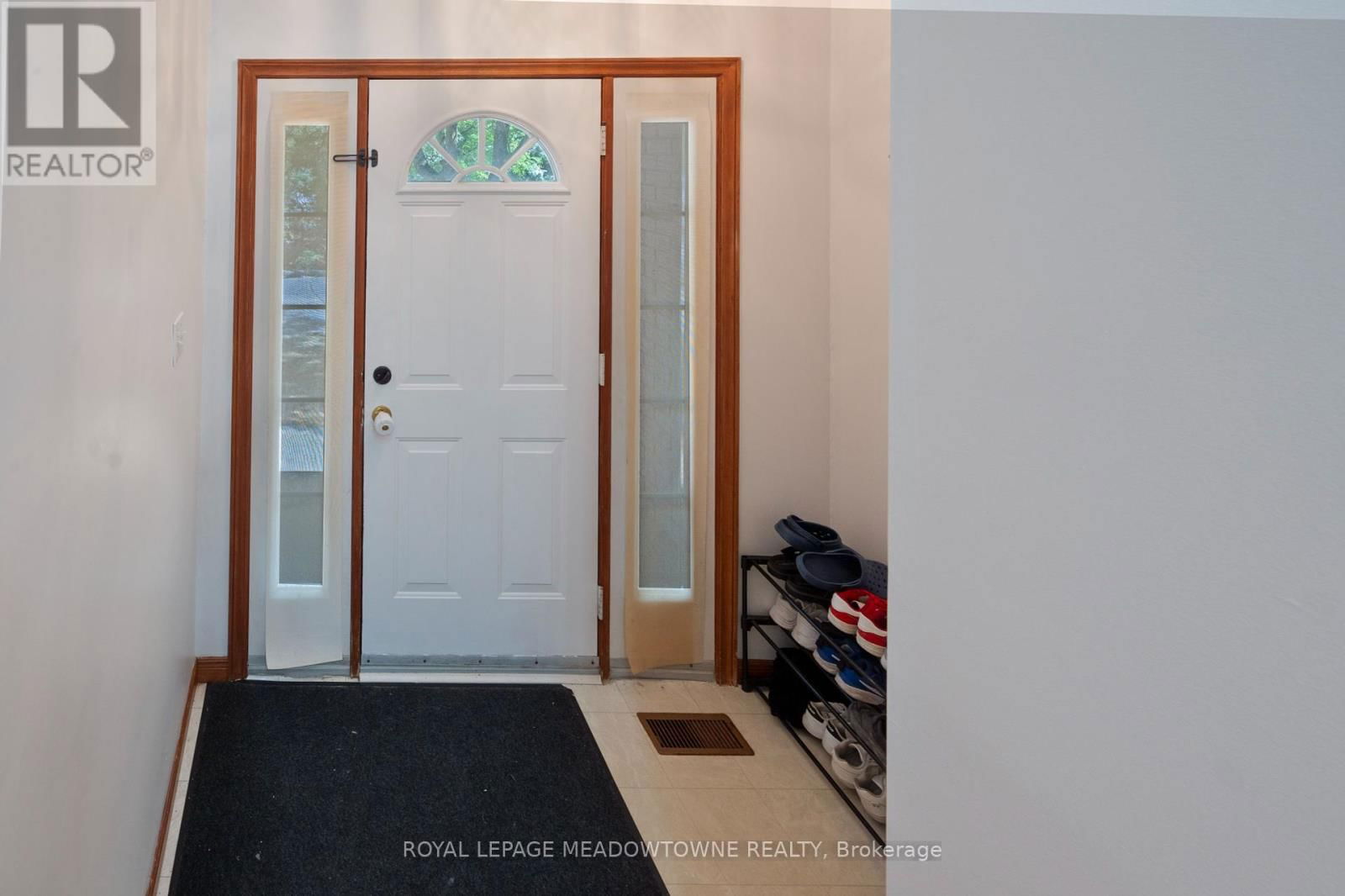 2 - 700 CHAMPLAIN BOULEVARD Image 4