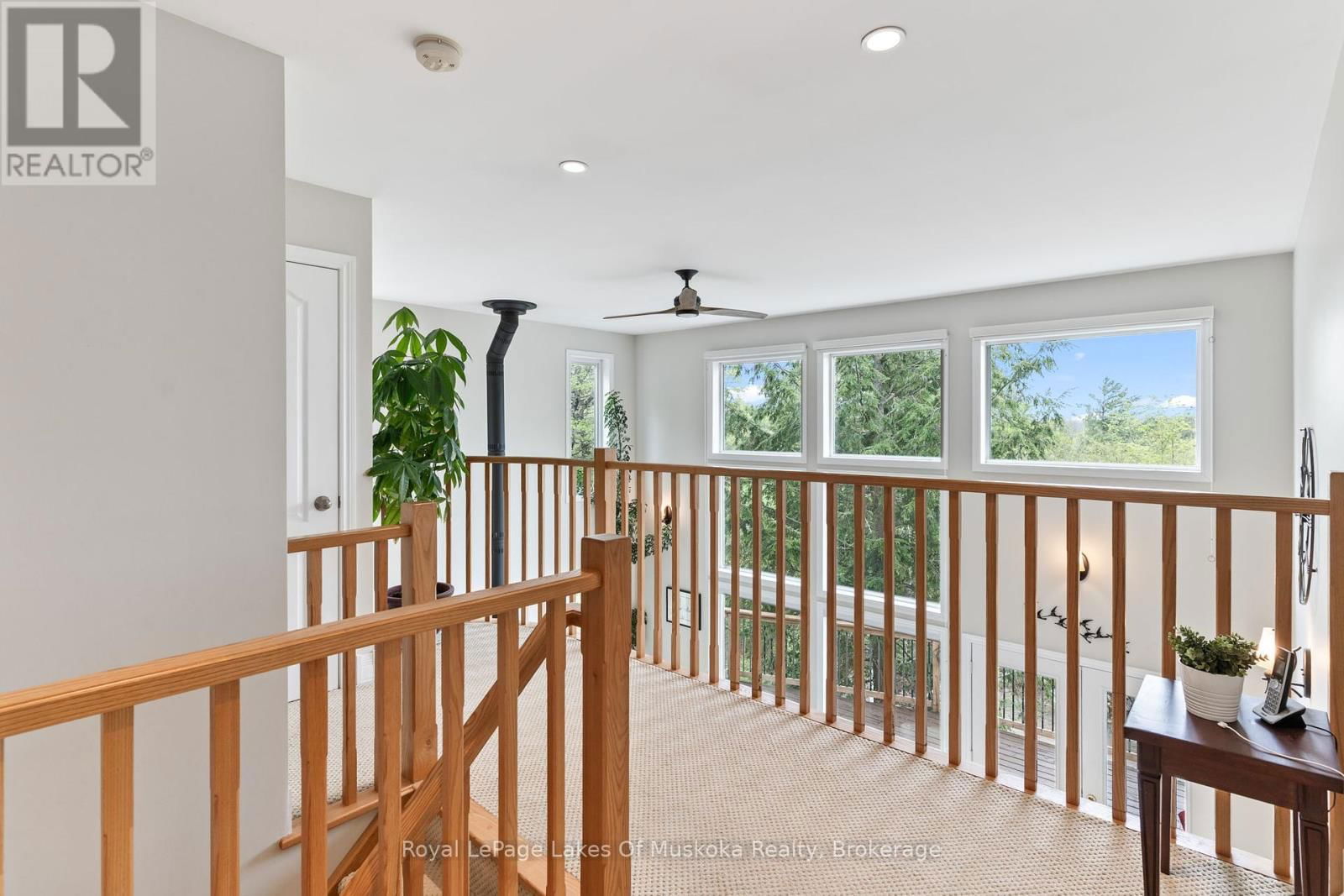 1043 OAKLAND DRIVE Image 29