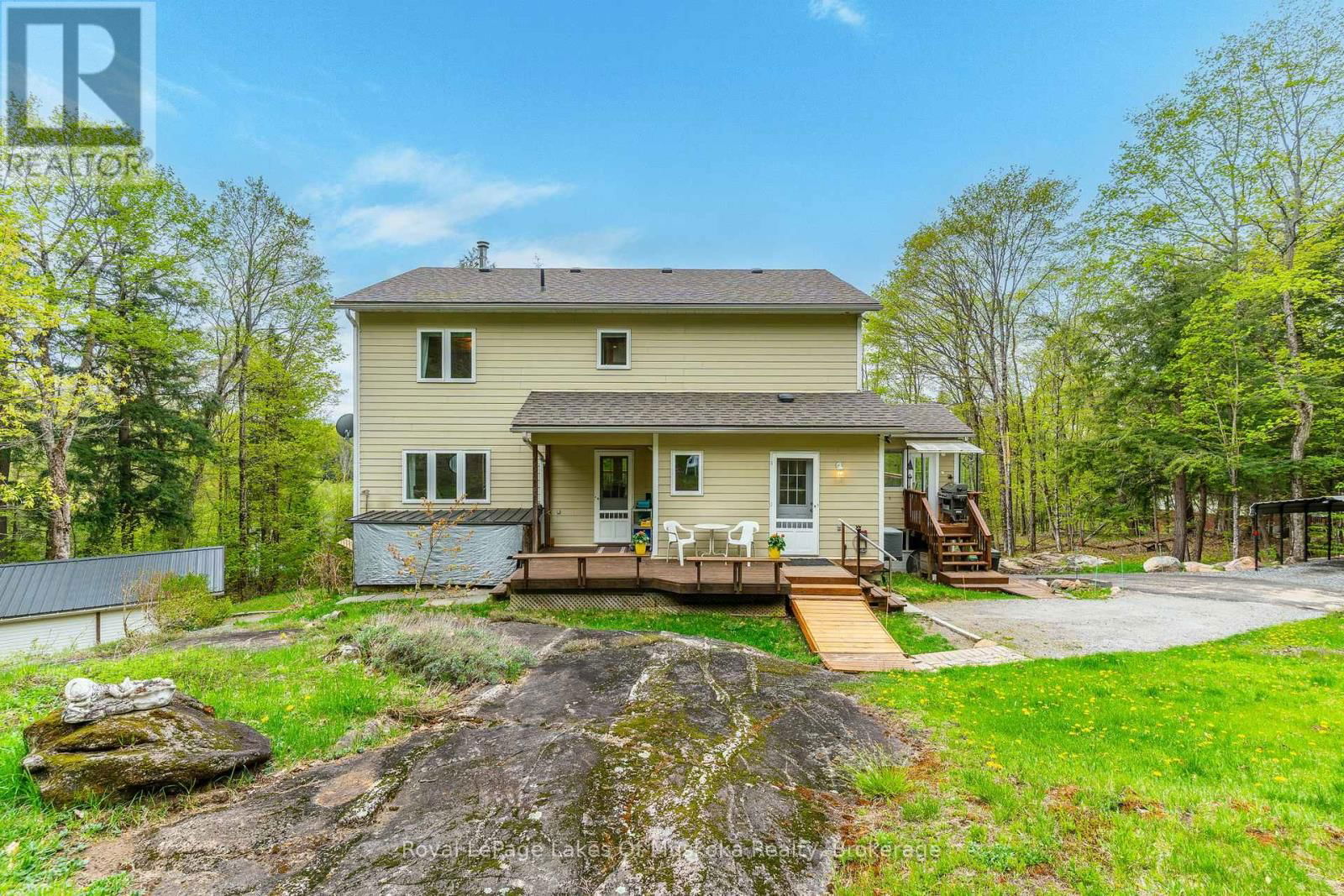 1043 OAKLAND DRIVE Image 49