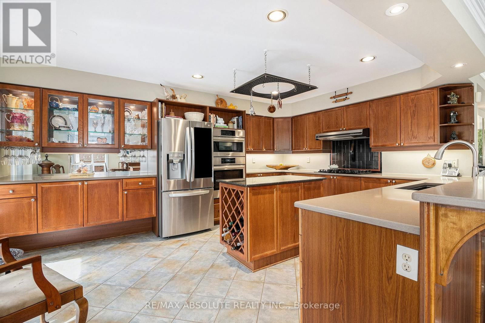 47 ROBINSON AVENUE Image 10