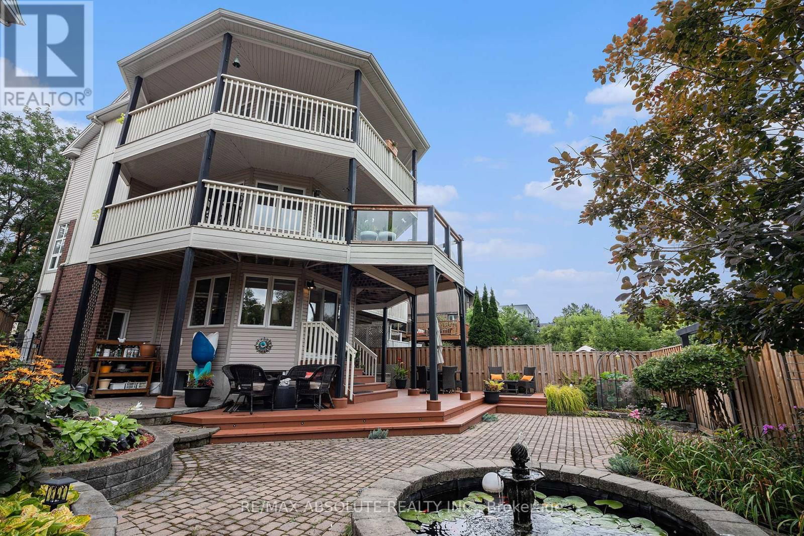 47 ROBINSON AVENUE Image 31