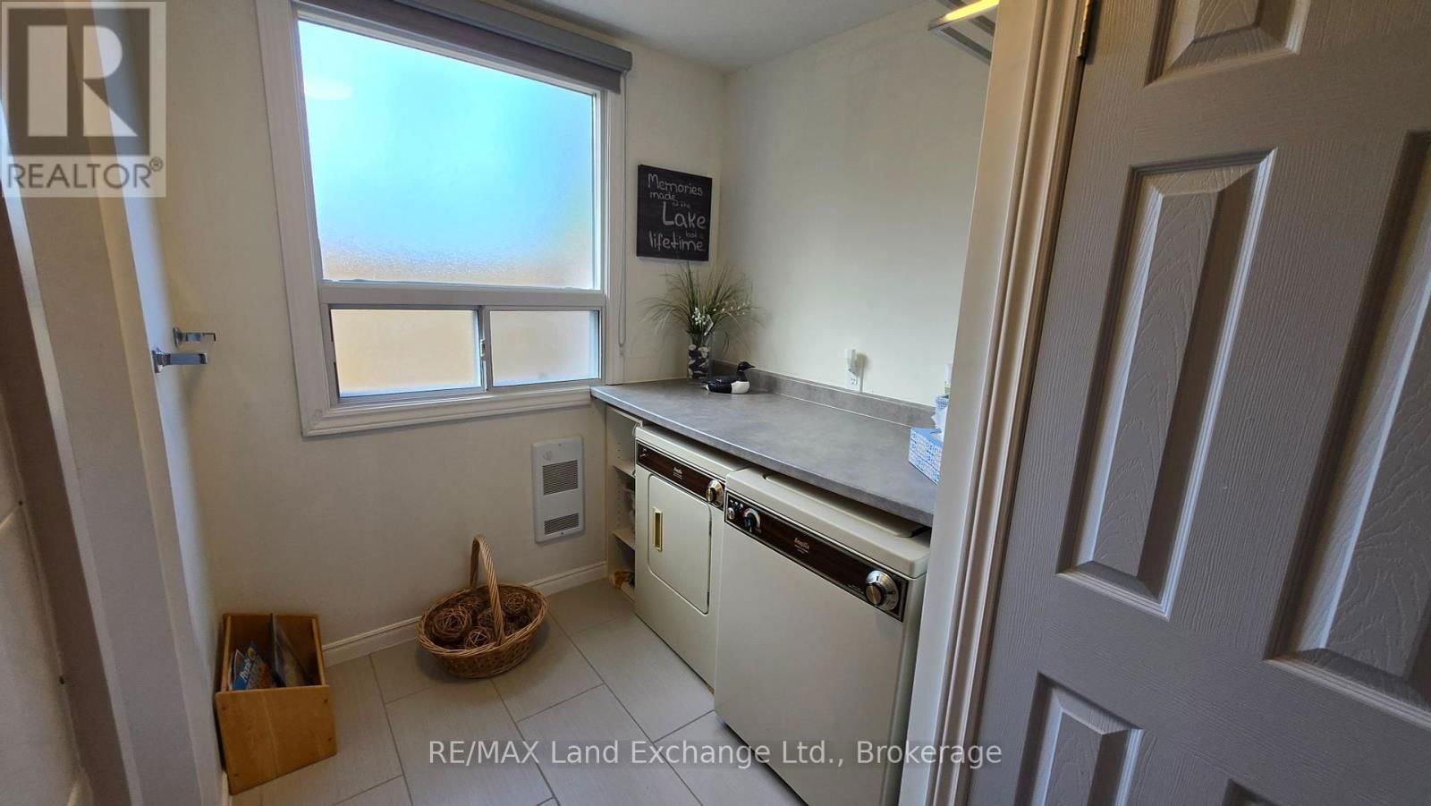 551 ATTAWANDARON ROAD Image 17