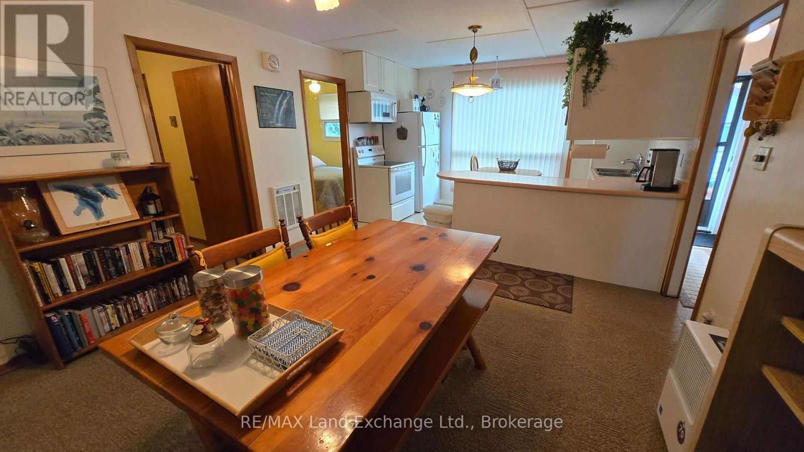 551 ATTAWANDARON ROAD Image 7