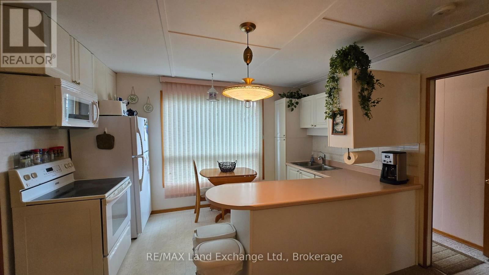 551 ATTAWANDARON ROAD Image 8