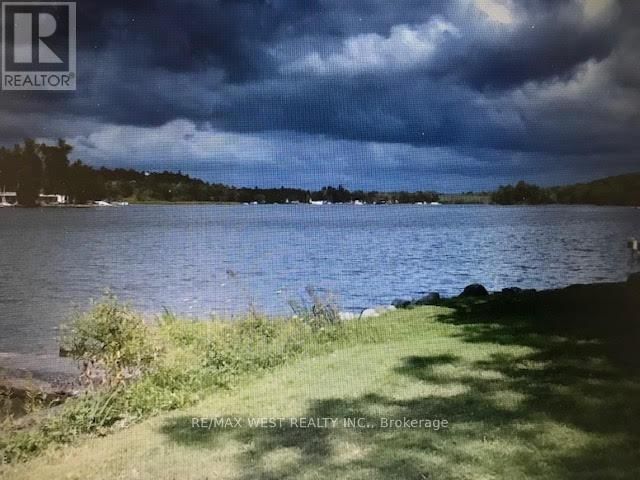 28 LAKESHORE DRIVE Image 2