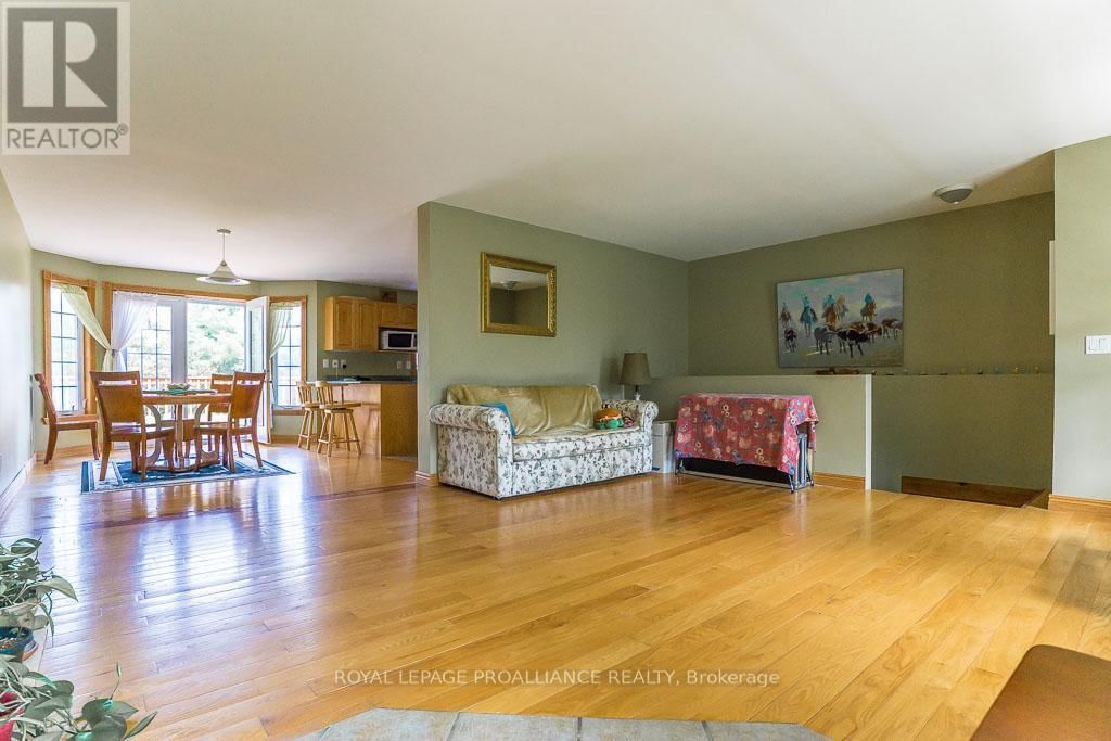 11 HEFFERNAN ROAD Image 14