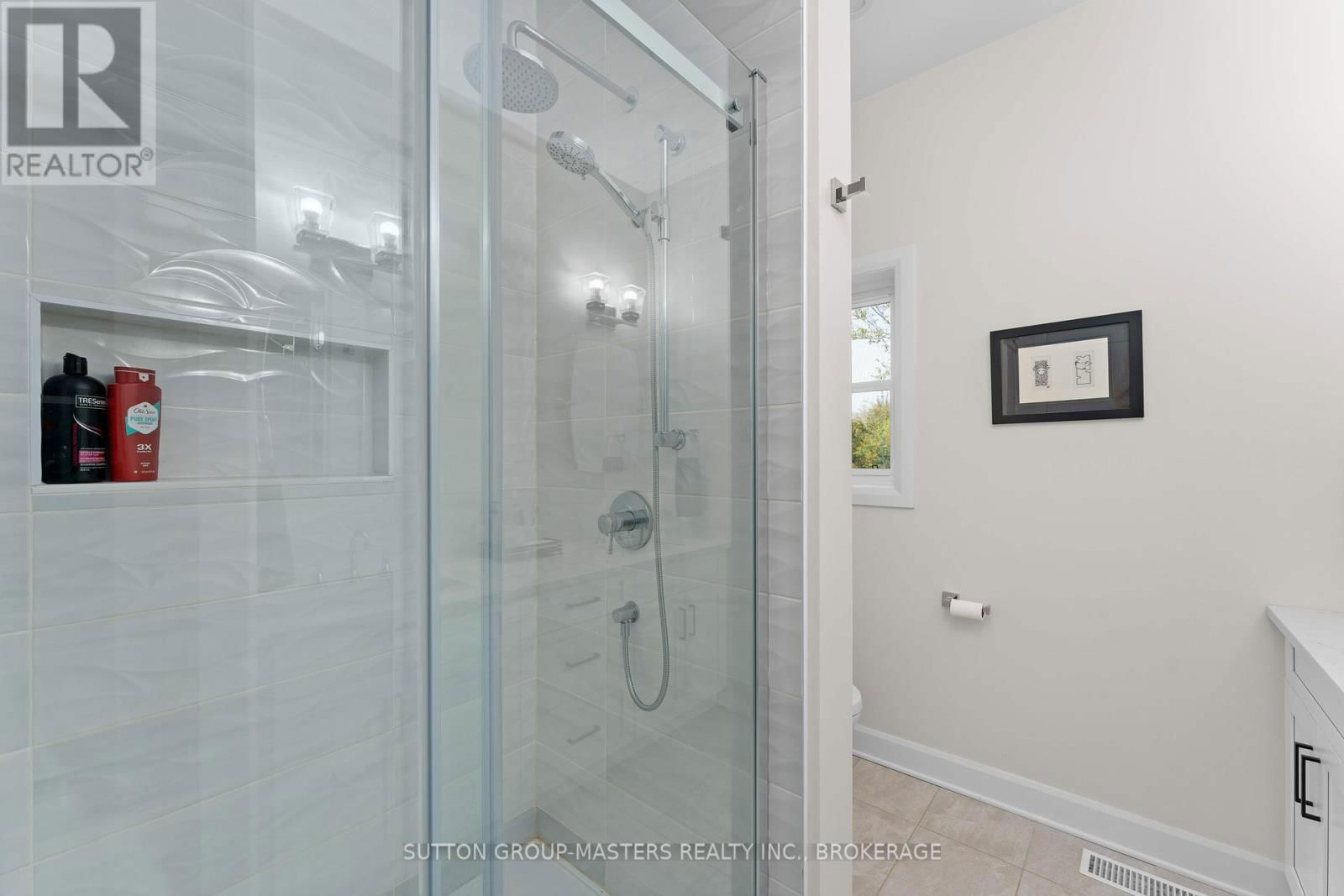 6909 BATTERSEA ROAD Image 21