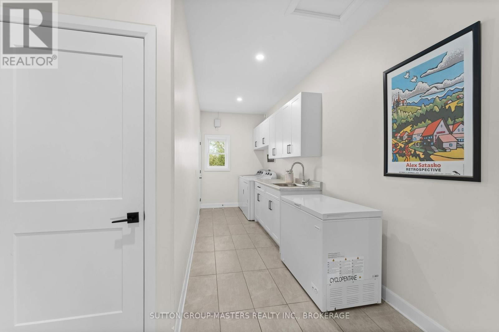 6909 BATTERSEA ROAD Image 31