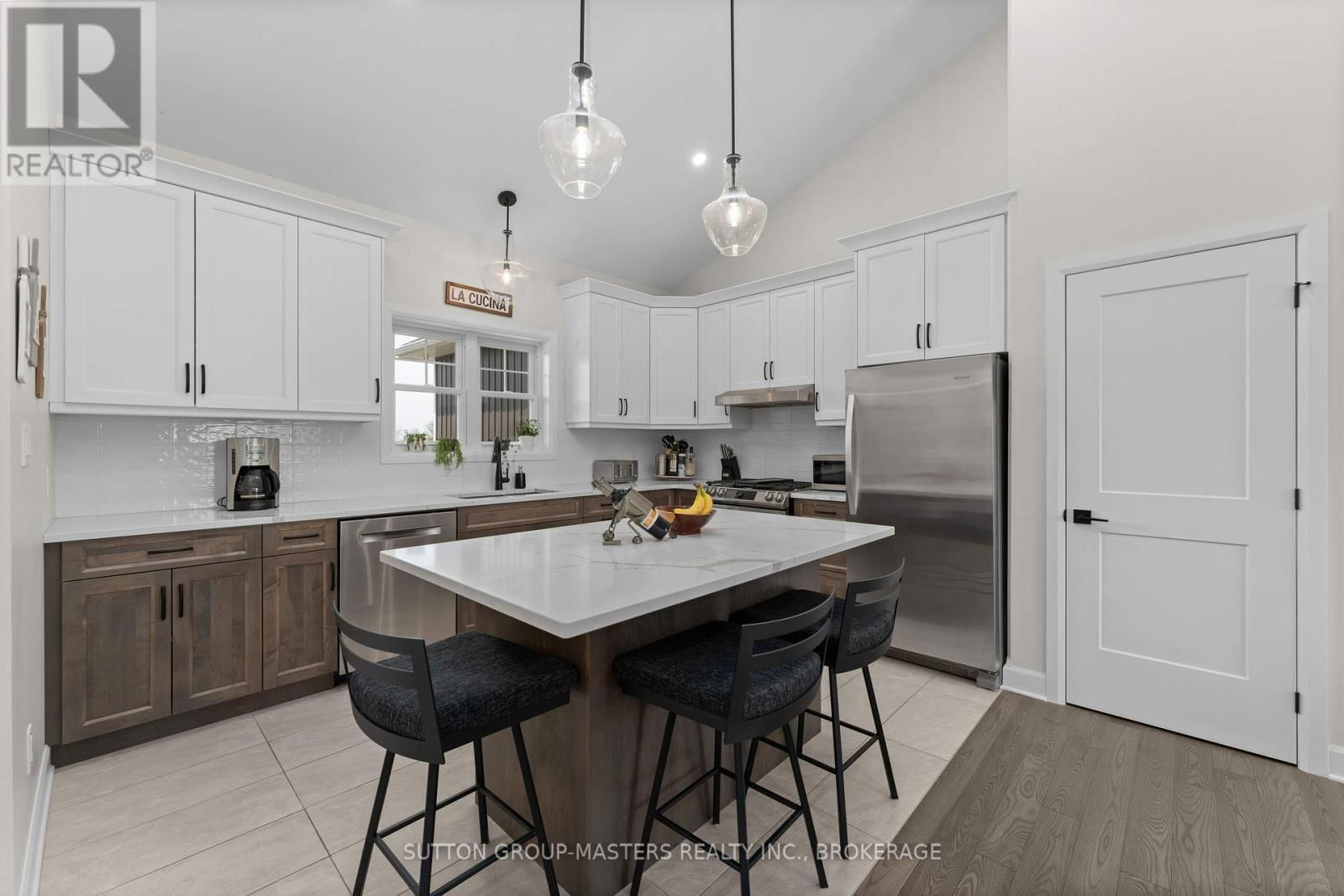6909 BATTERSEA ROAD Image 9