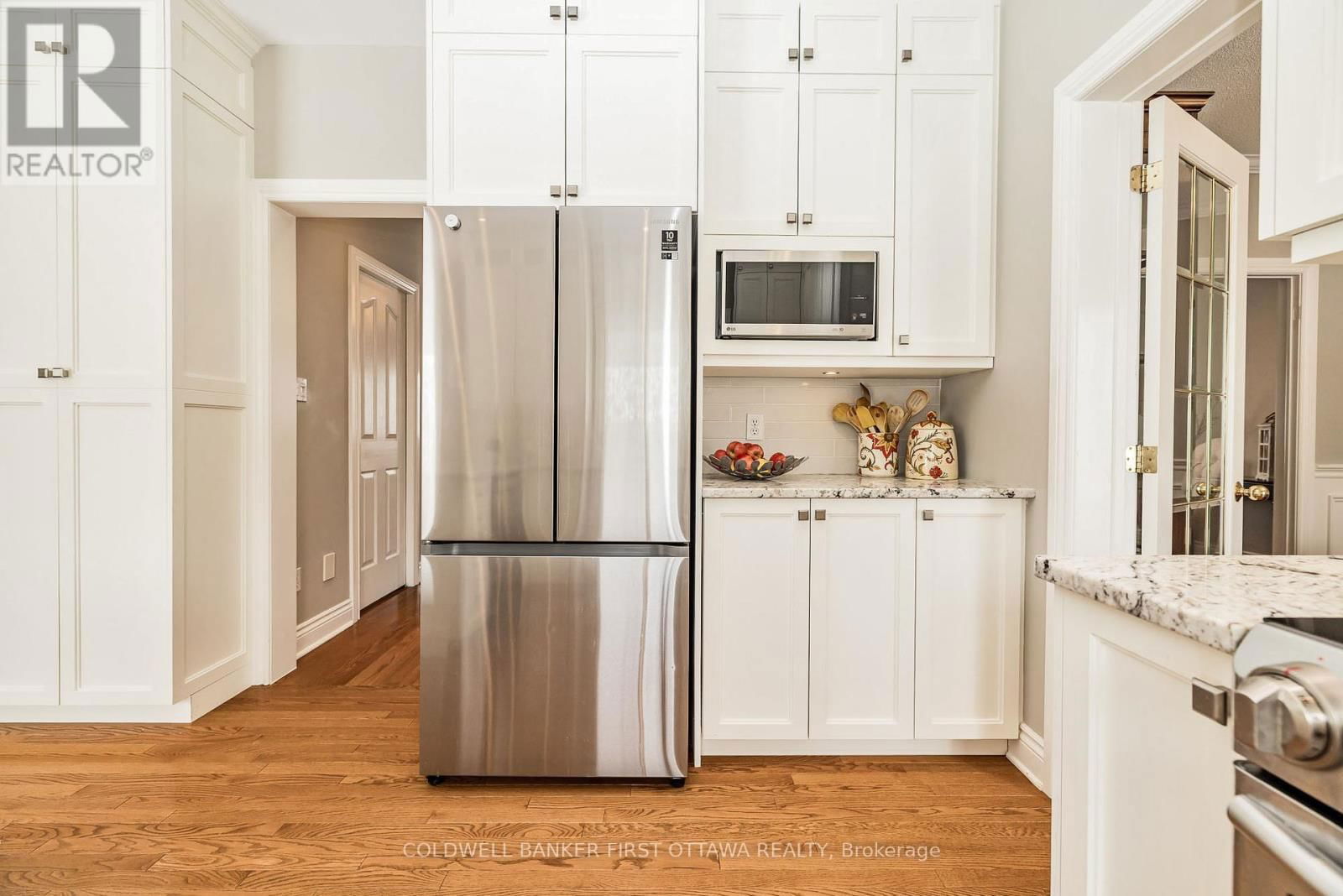 36 WENDELL AVENUE Image 17