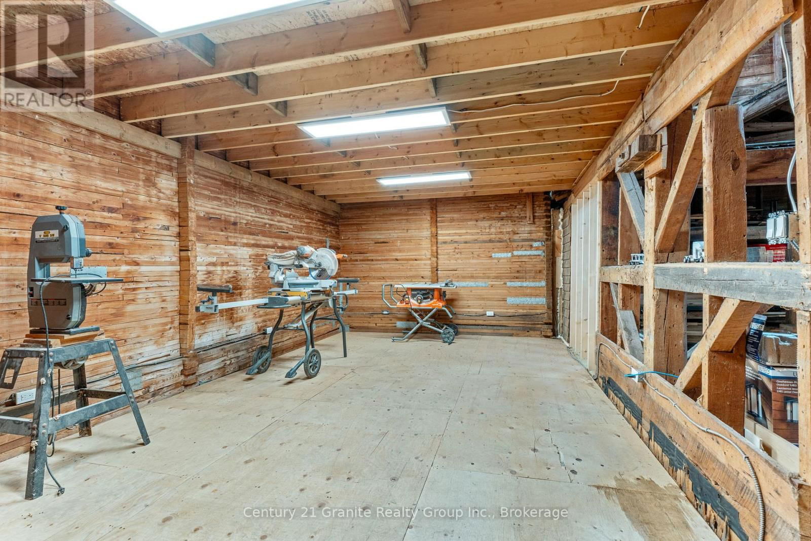 1736 KIRKFIELD ROAD Image 38