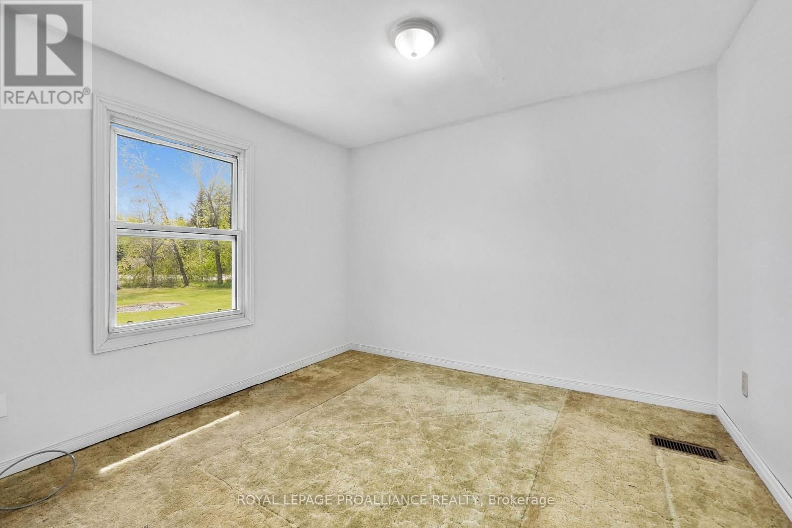 17B - 86 ROLLING BANKS ROAD Image 14