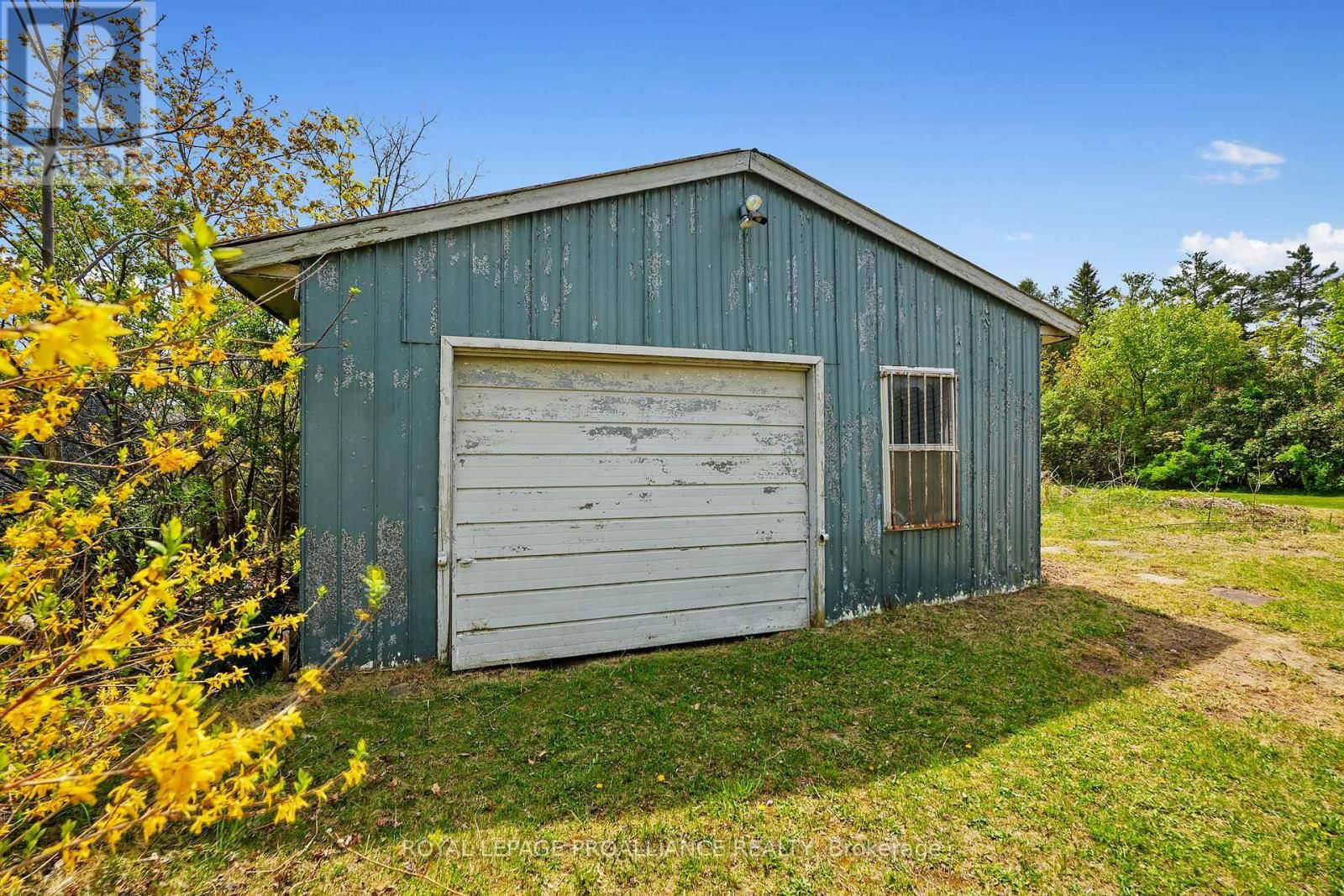 17B - 86 ROLLING BANKS ROAD Image 30