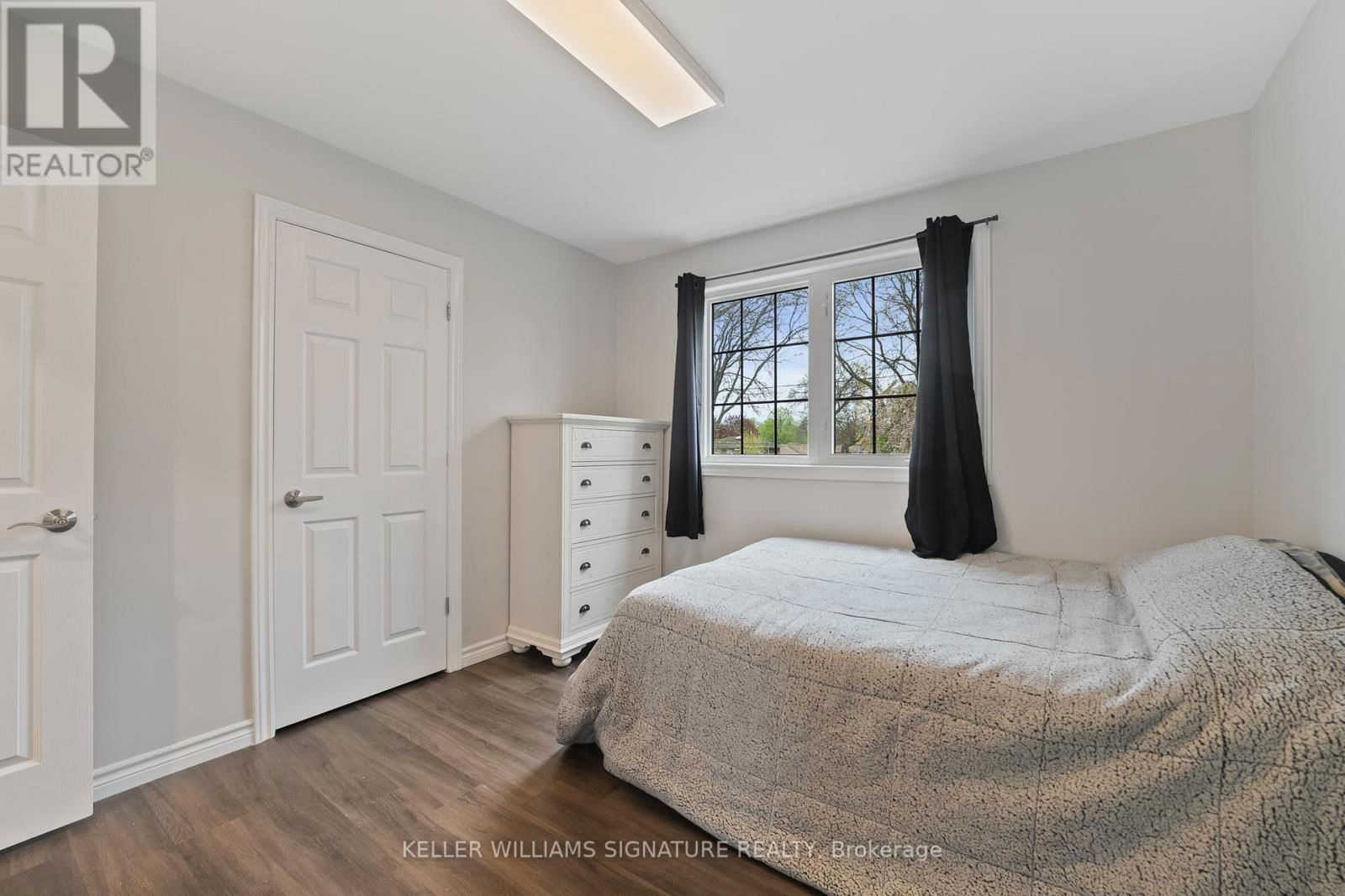 19 KENNEDY AVENUE Image 20