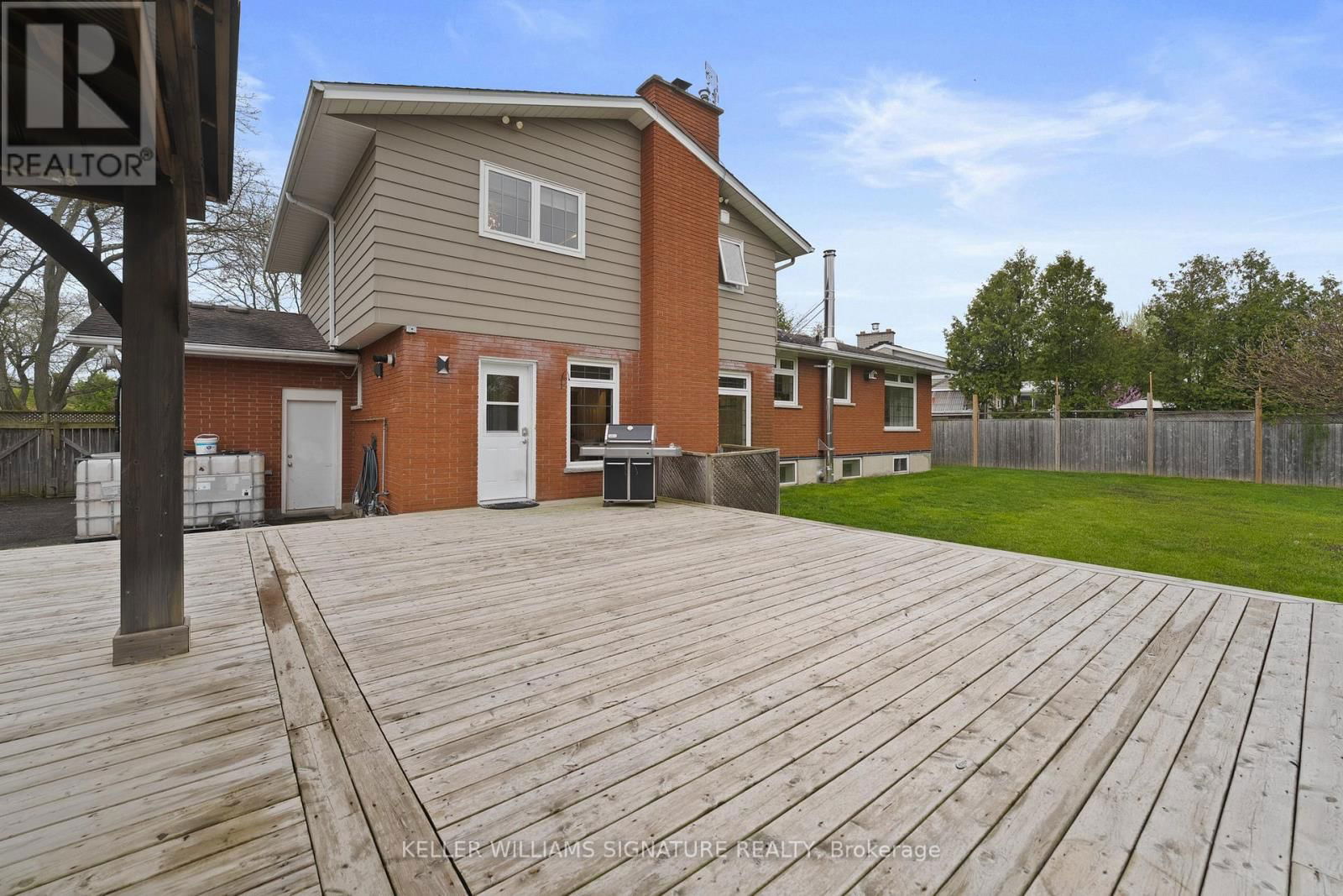 19 KENNEDY AVENUE Image 36