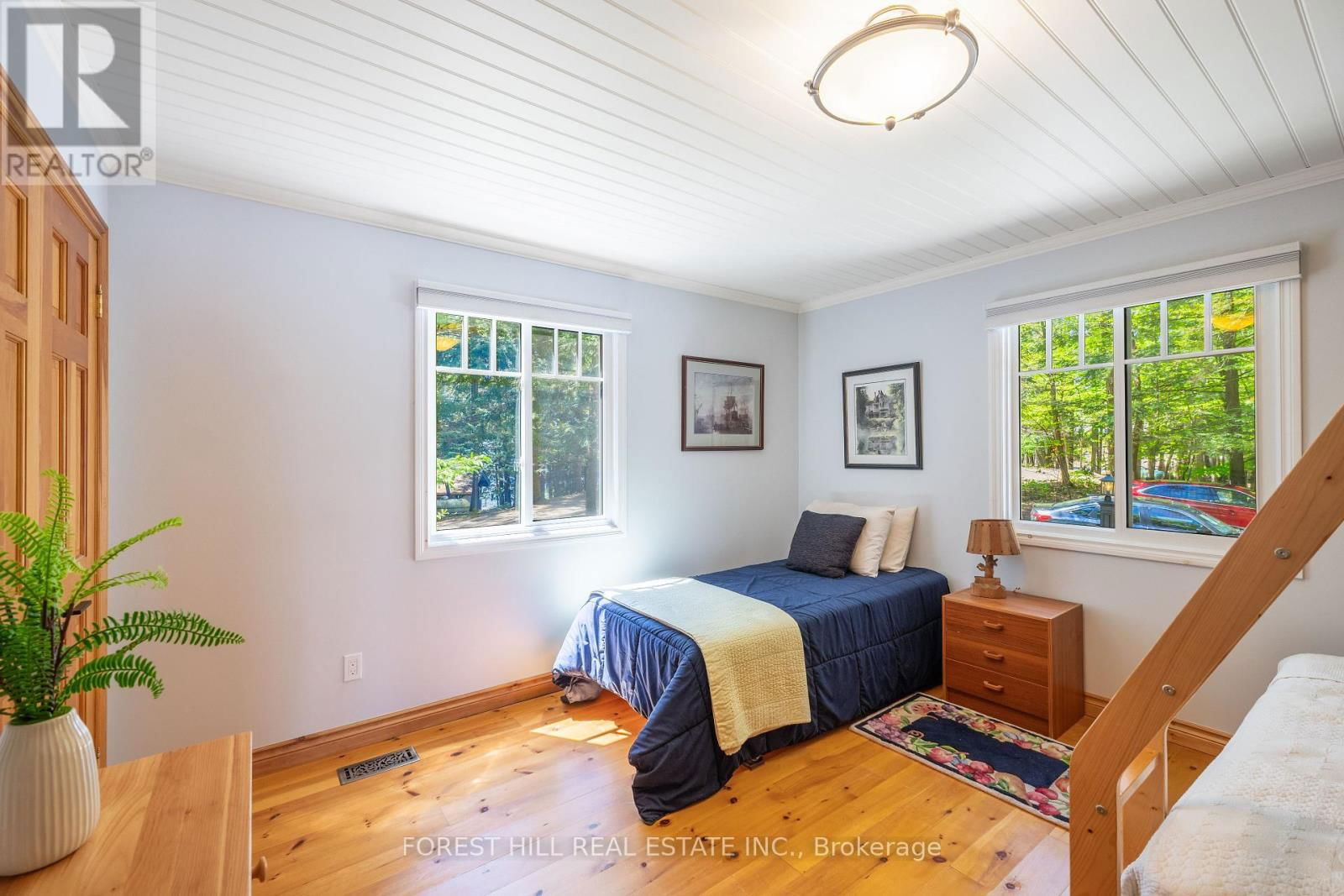1116 SAGAMO BOULEVARD Image 10