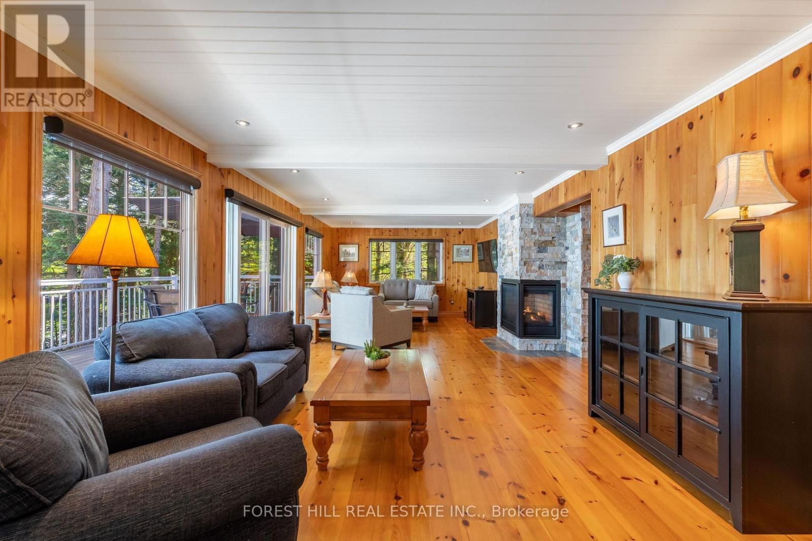 1116 SAGAMO BOULEVARD Image 19