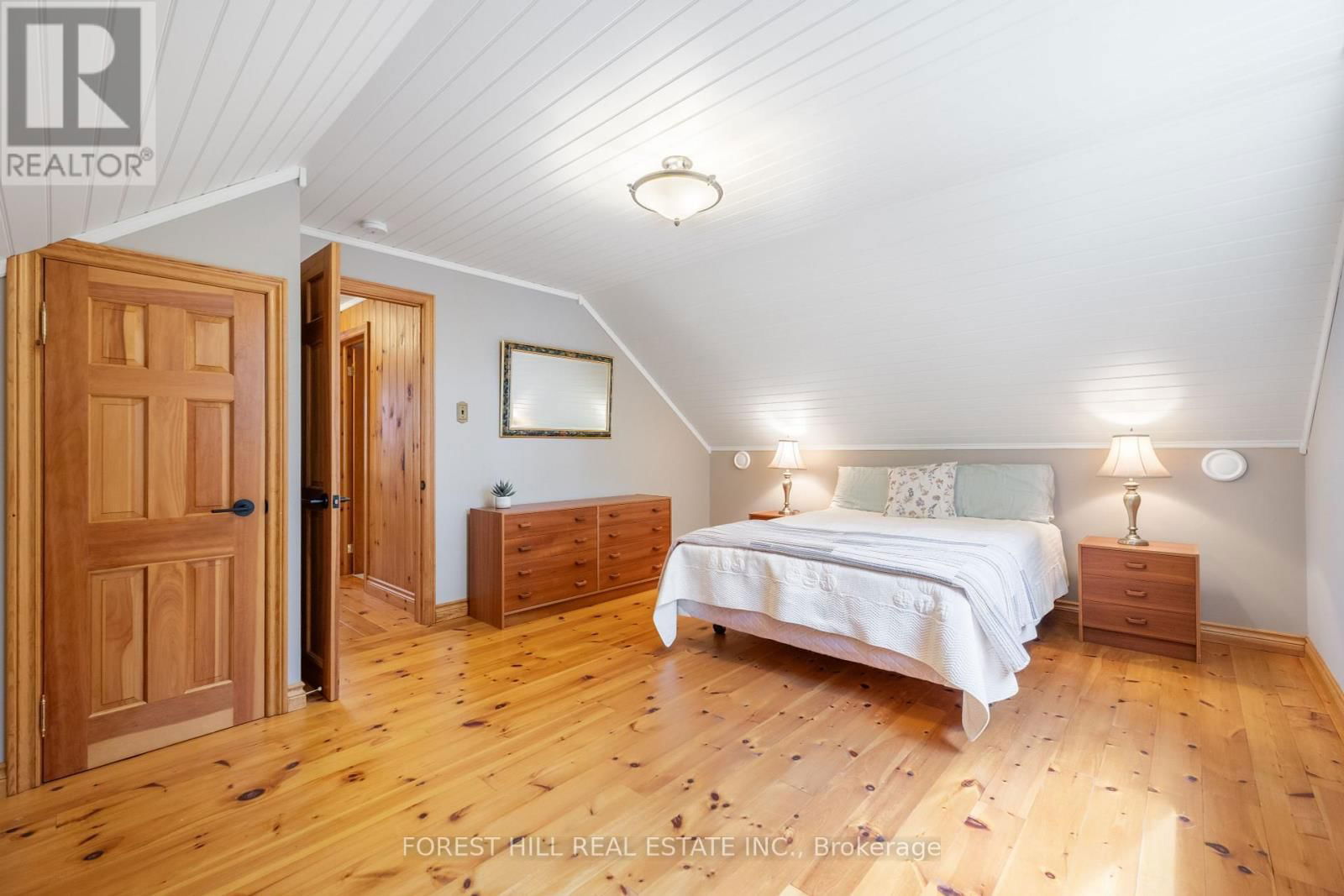 1116 SAGAMO BOULEVARD Image 27