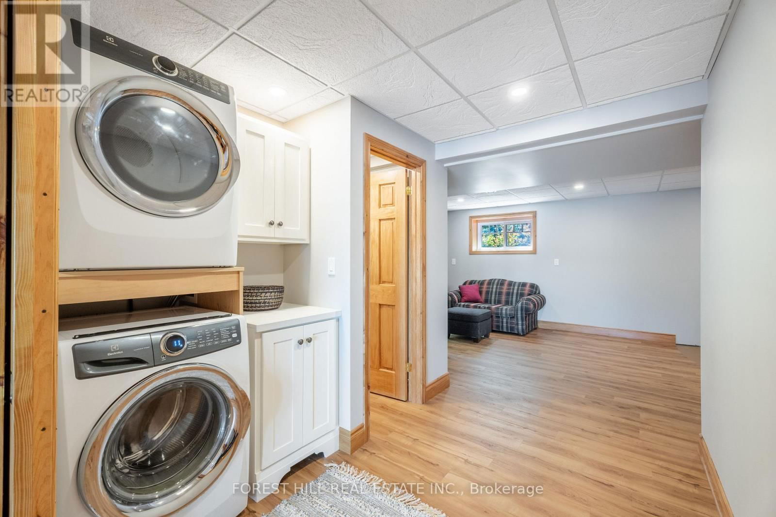 1116 SAGAMO BOULEVARD Image 37