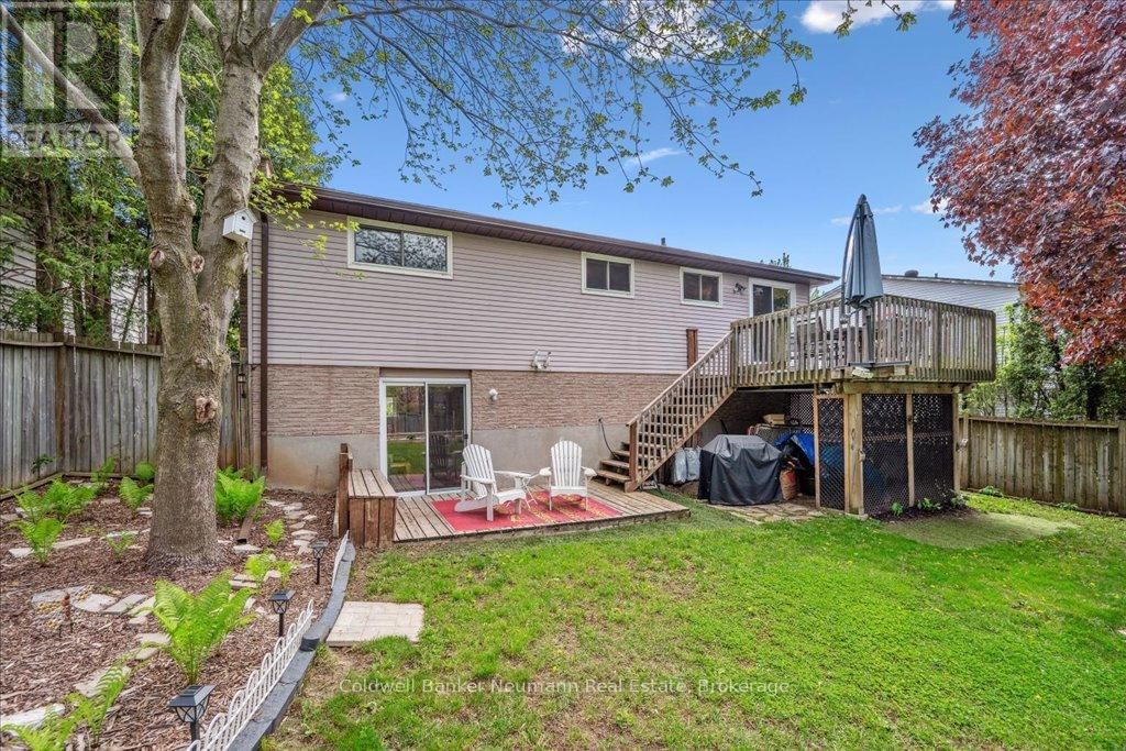 31 CAREY CRESCENT Image 21