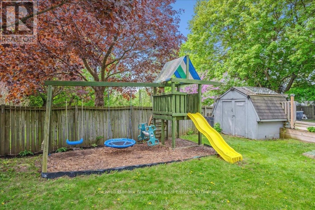 31 CAREY CRESCENT Image 26