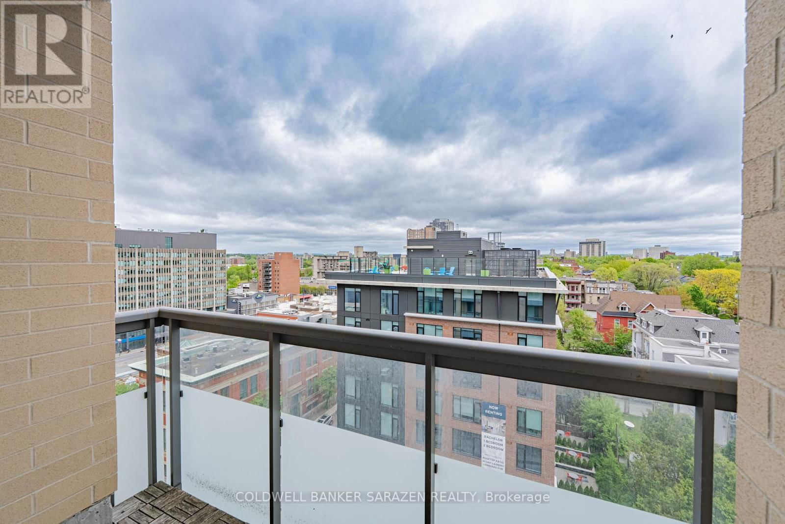 1015 - 238 BESSERER STREET Image 22