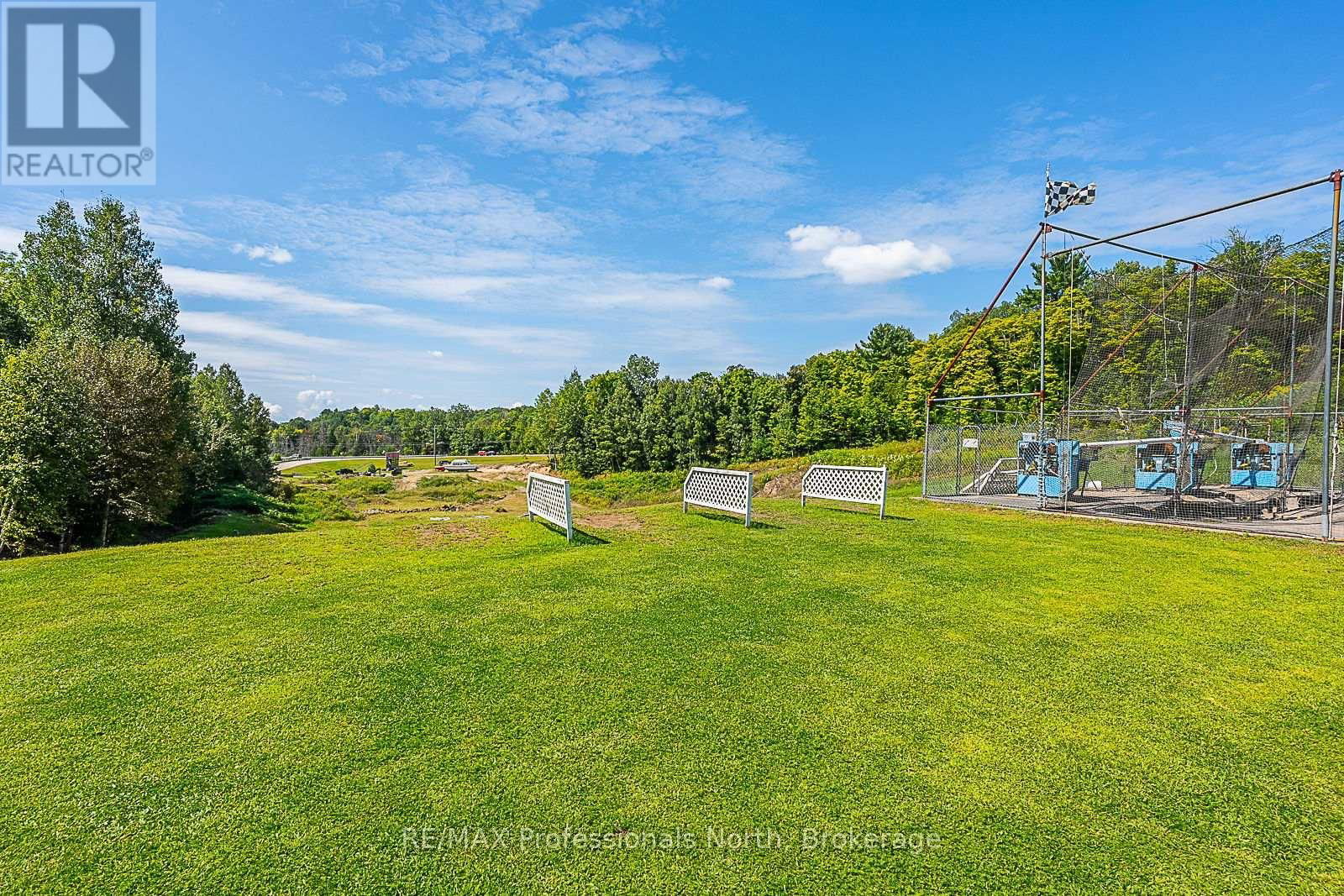1063 RAVINE ROAD Image 13
