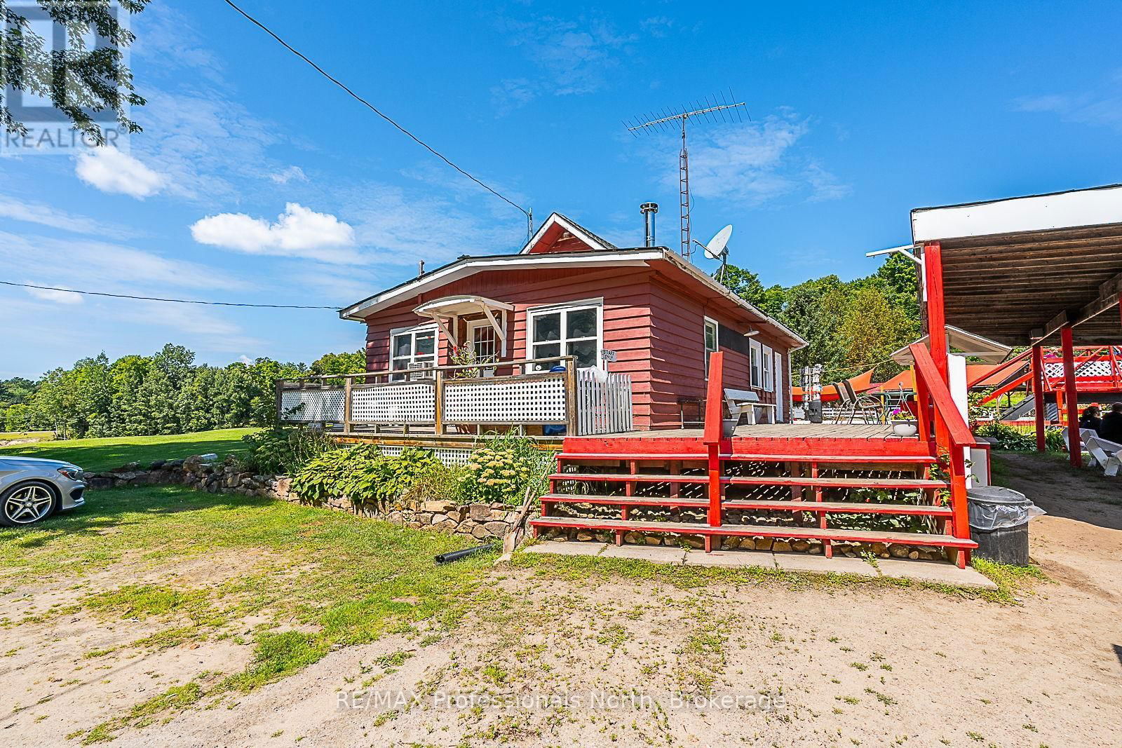 1063 RAVINE ROAD Image 26