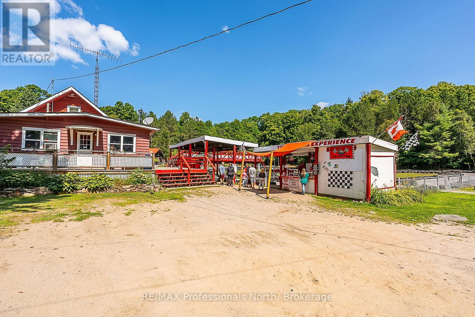 1063 RAVINE ROAD Image 3