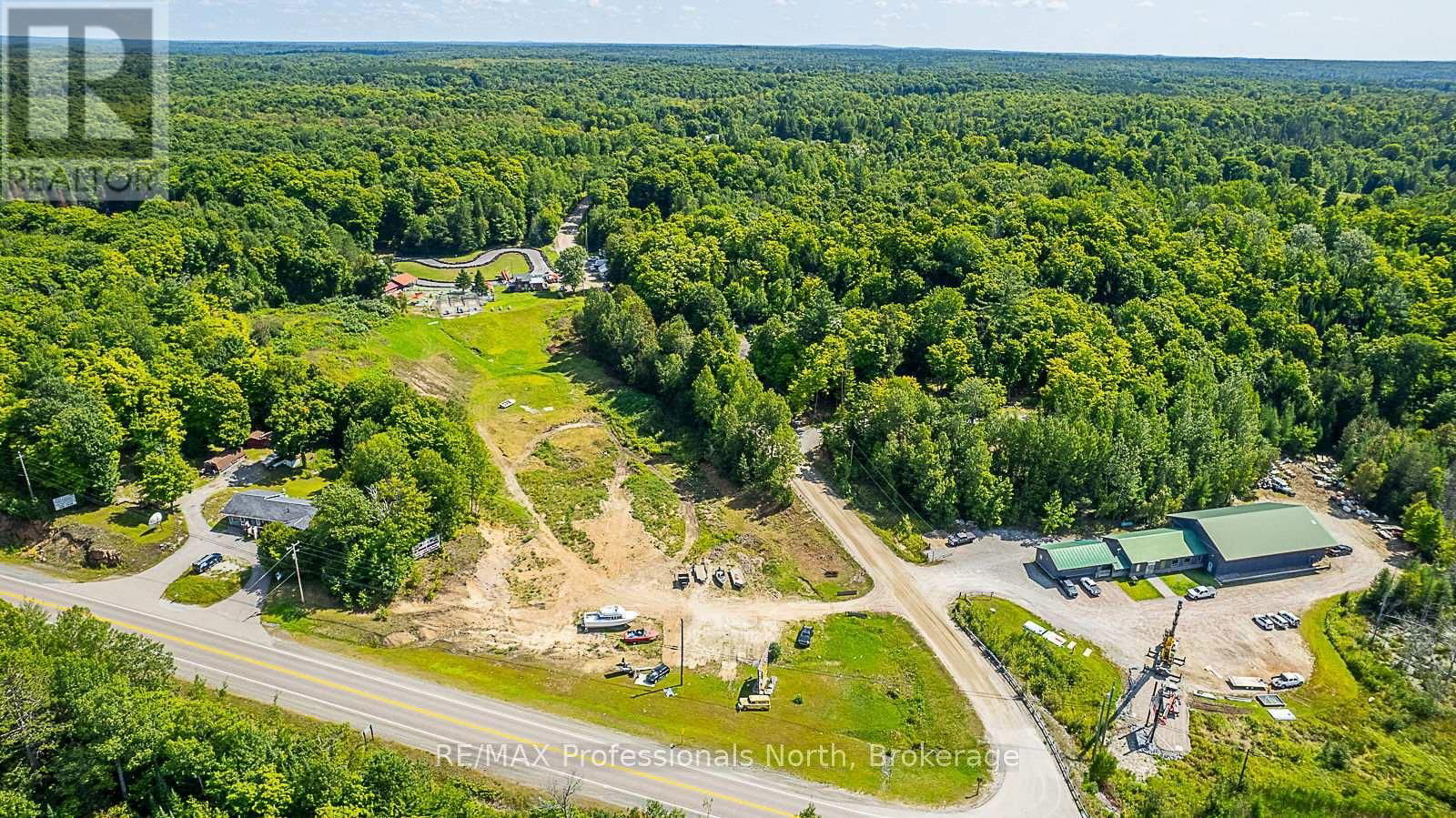 1063 RAVINE ROAD Image 38