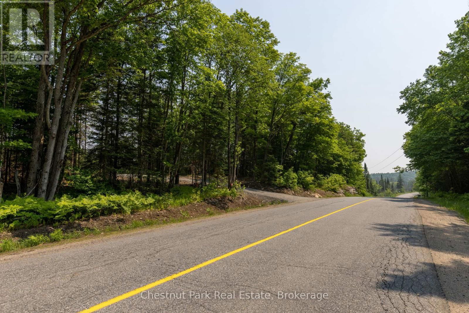 2212 ASPDIN ROAD Image 19