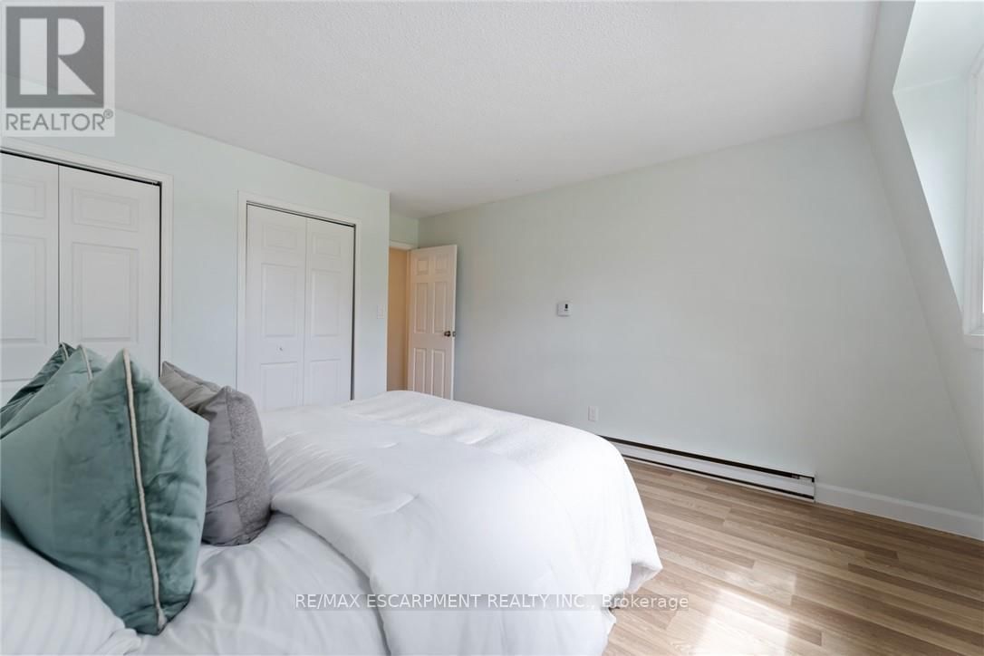 10 - 8646 WILLOUGHBY DRIVE Image 10