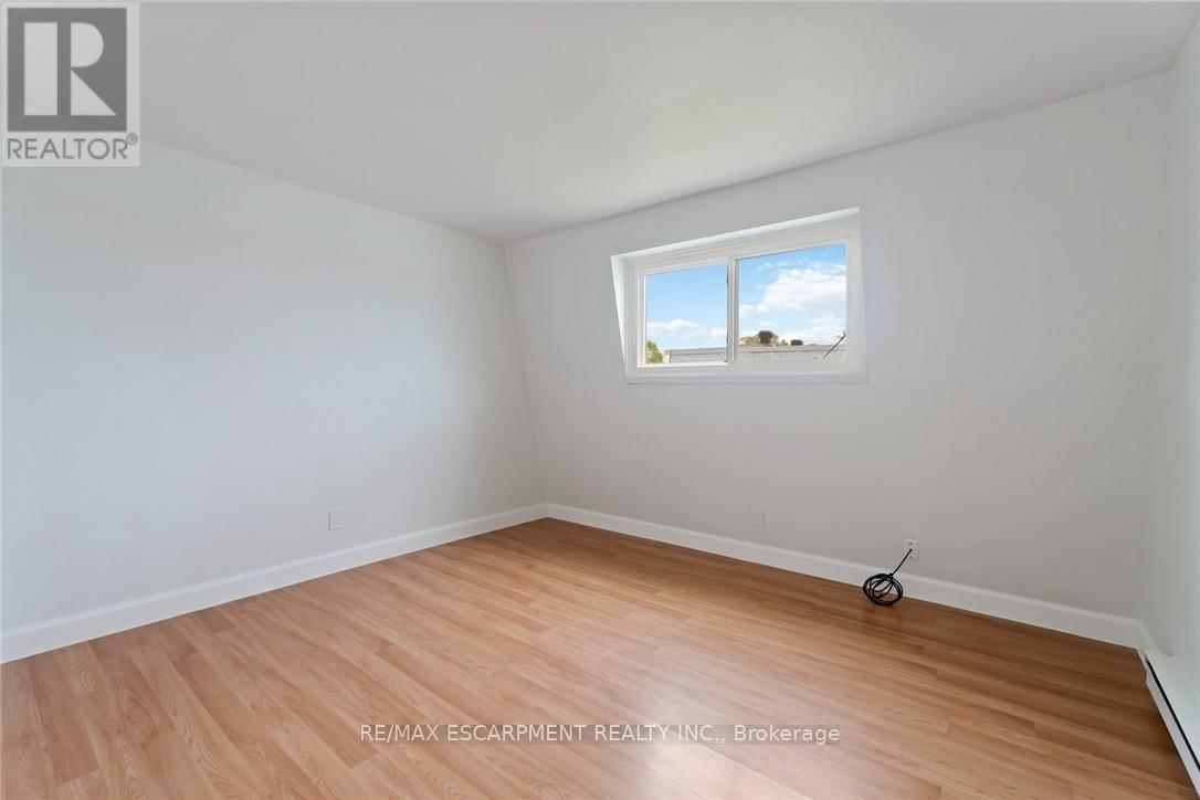 10 - 8646 WILLOUGHBY DRIVE Image 14