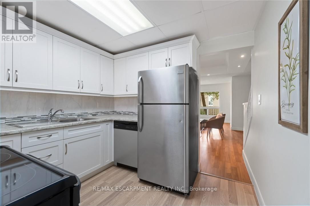 10 - 8646 WILLOUGHBY DRIVE Image 5