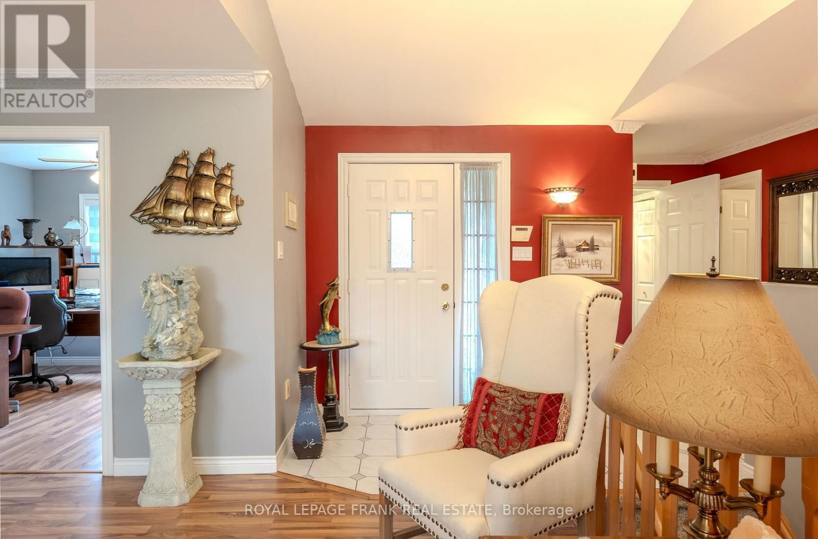 5 HILLVIEW DRIVE Image 21