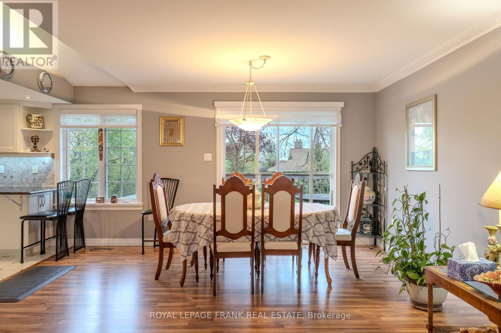 5 HILLVIEW DRIVE Image 7