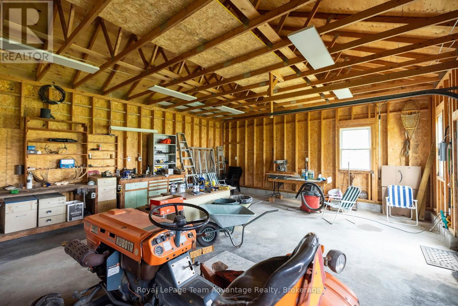 142 BROADBENT ROAD Image 30