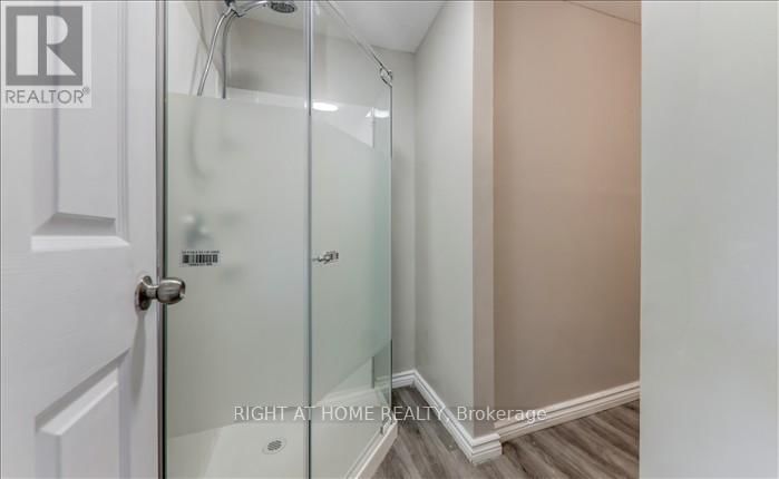 4 GEORGE STREET Image 11