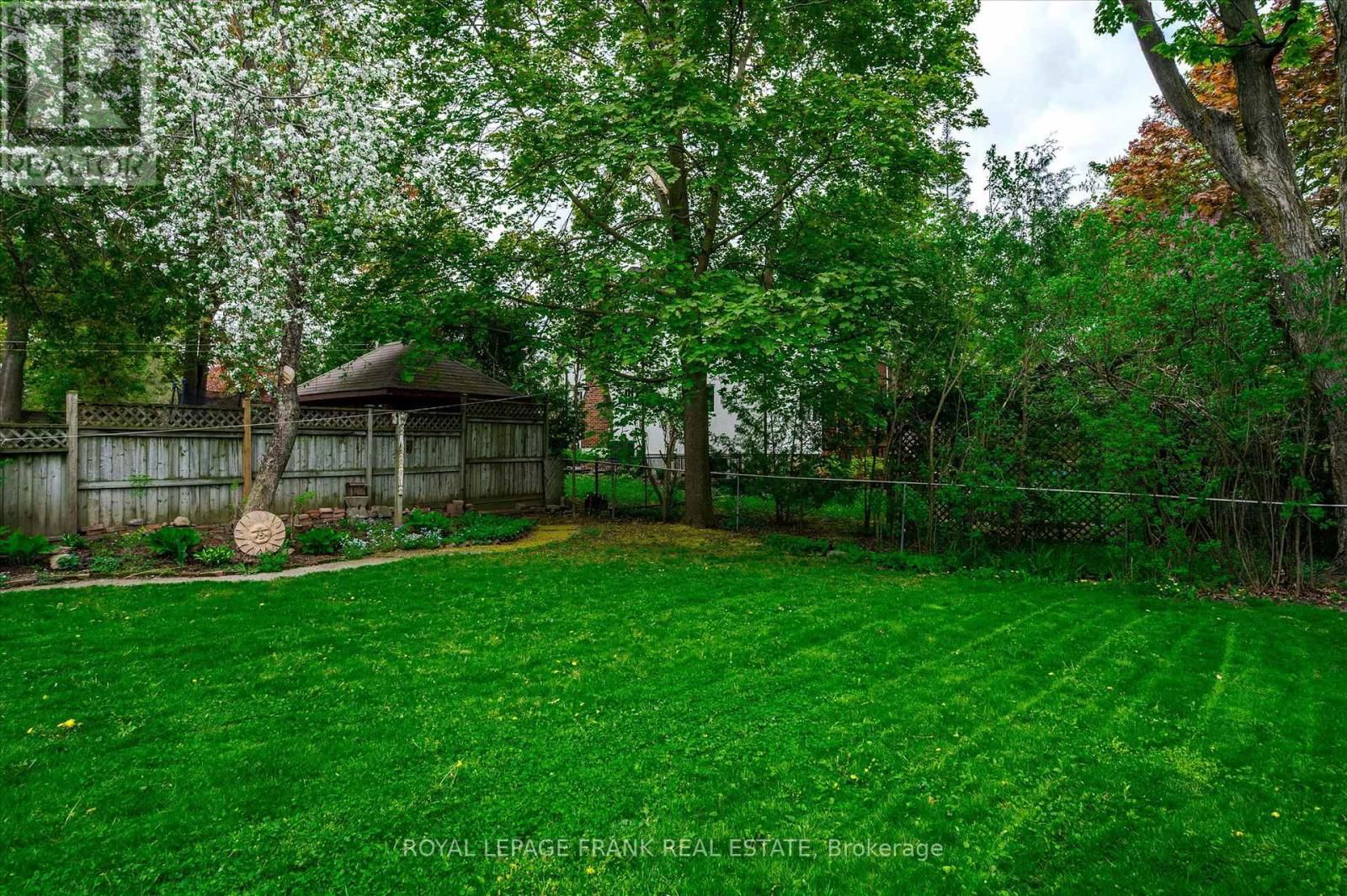 83 BENSON AVENUE Image 35