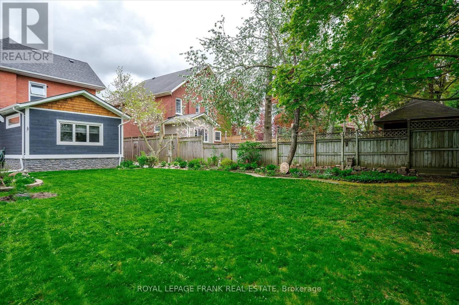 83 BENSON AVENUE Image 41