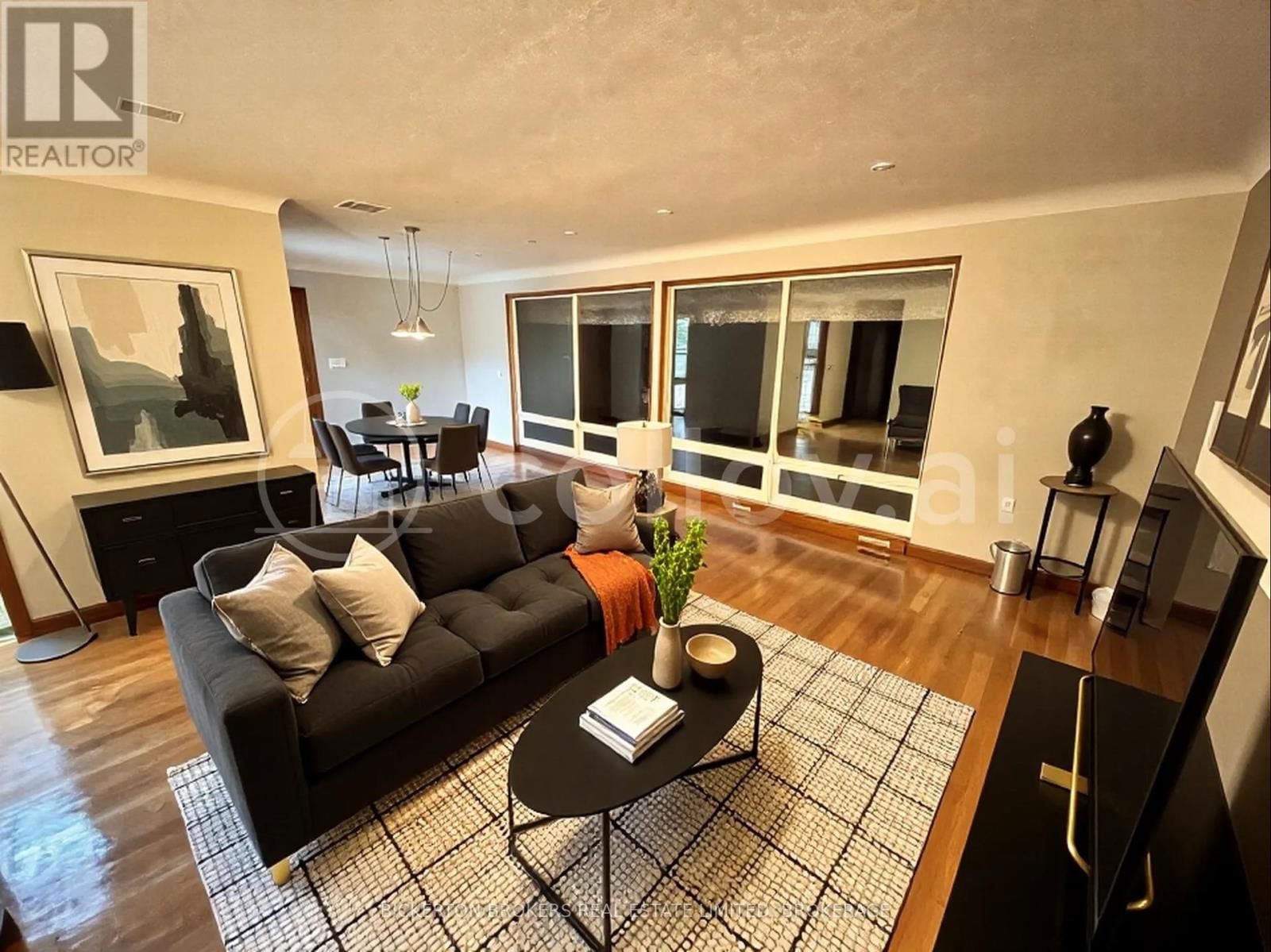 355 ELIZABETH DRIVE Image 17