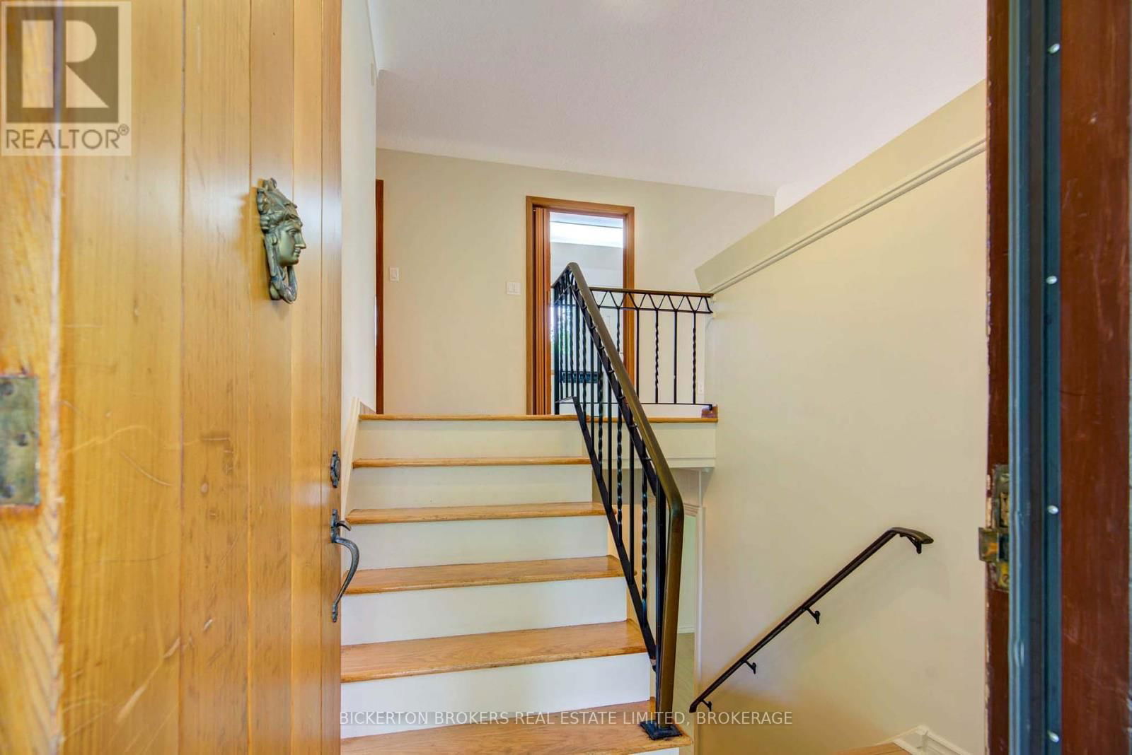 355 ELIZABETH DRIVE Image 23