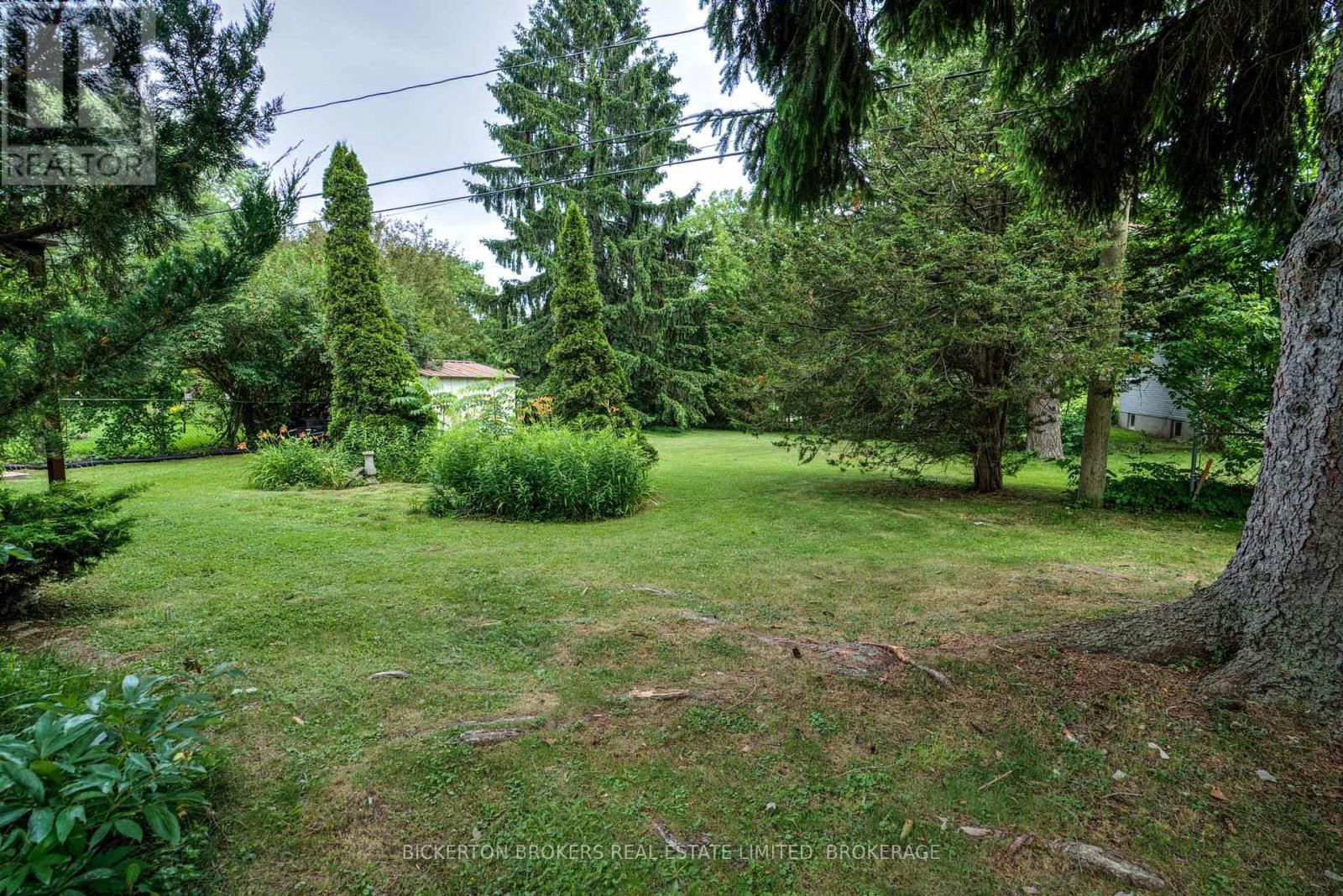 355 ELIZABETH DRIVE Image 7